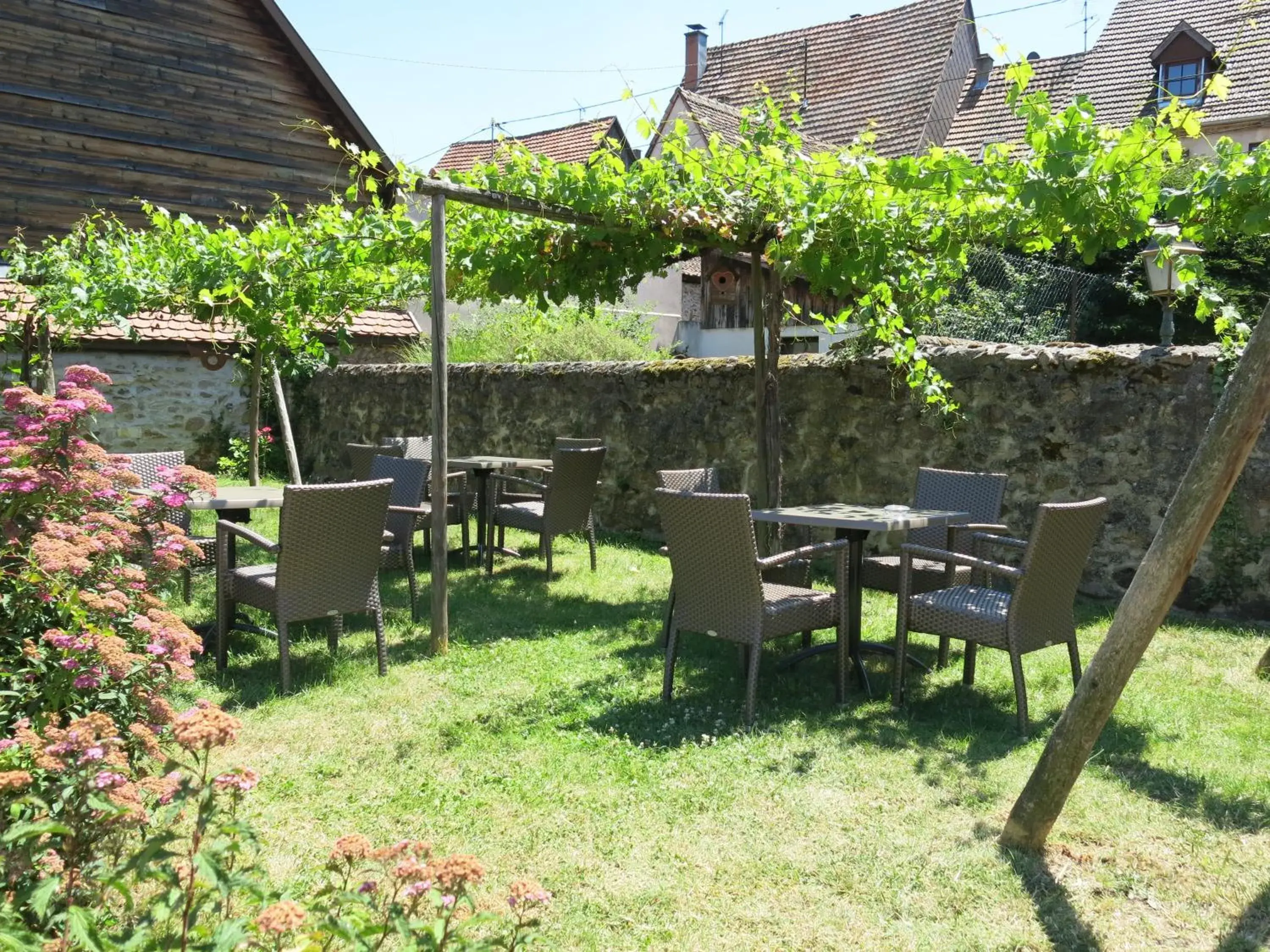 Patio, Restaurant/Places to Eat in L'Abbaye d'Alspach