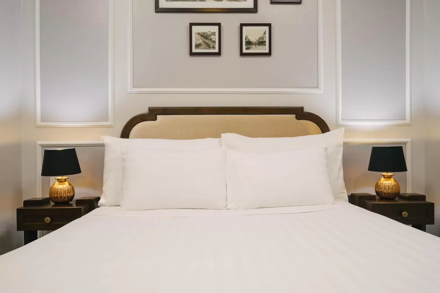 Bed in La Palm Hotel