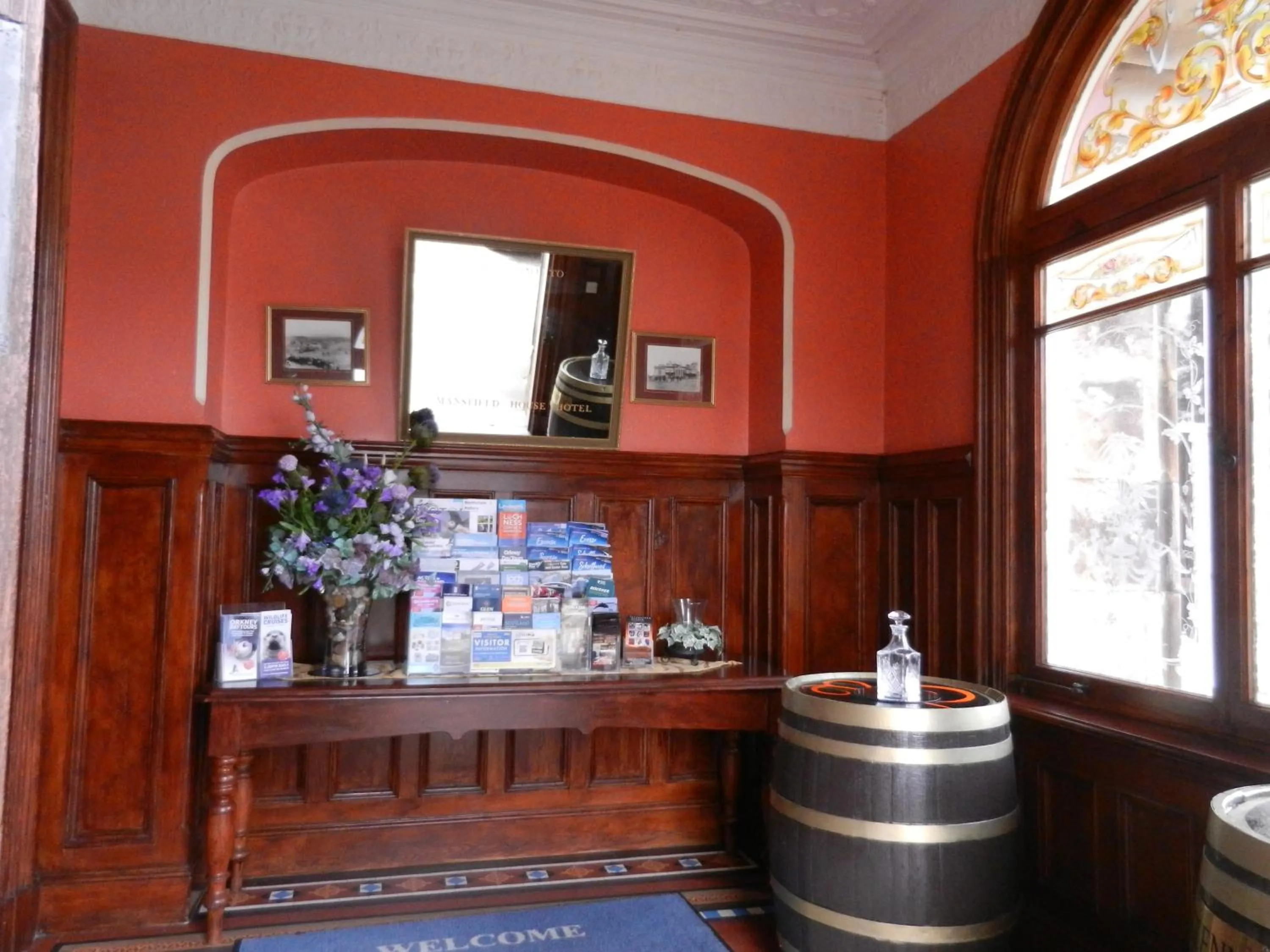 Facade/entrance in Mansfield Castle Hotel