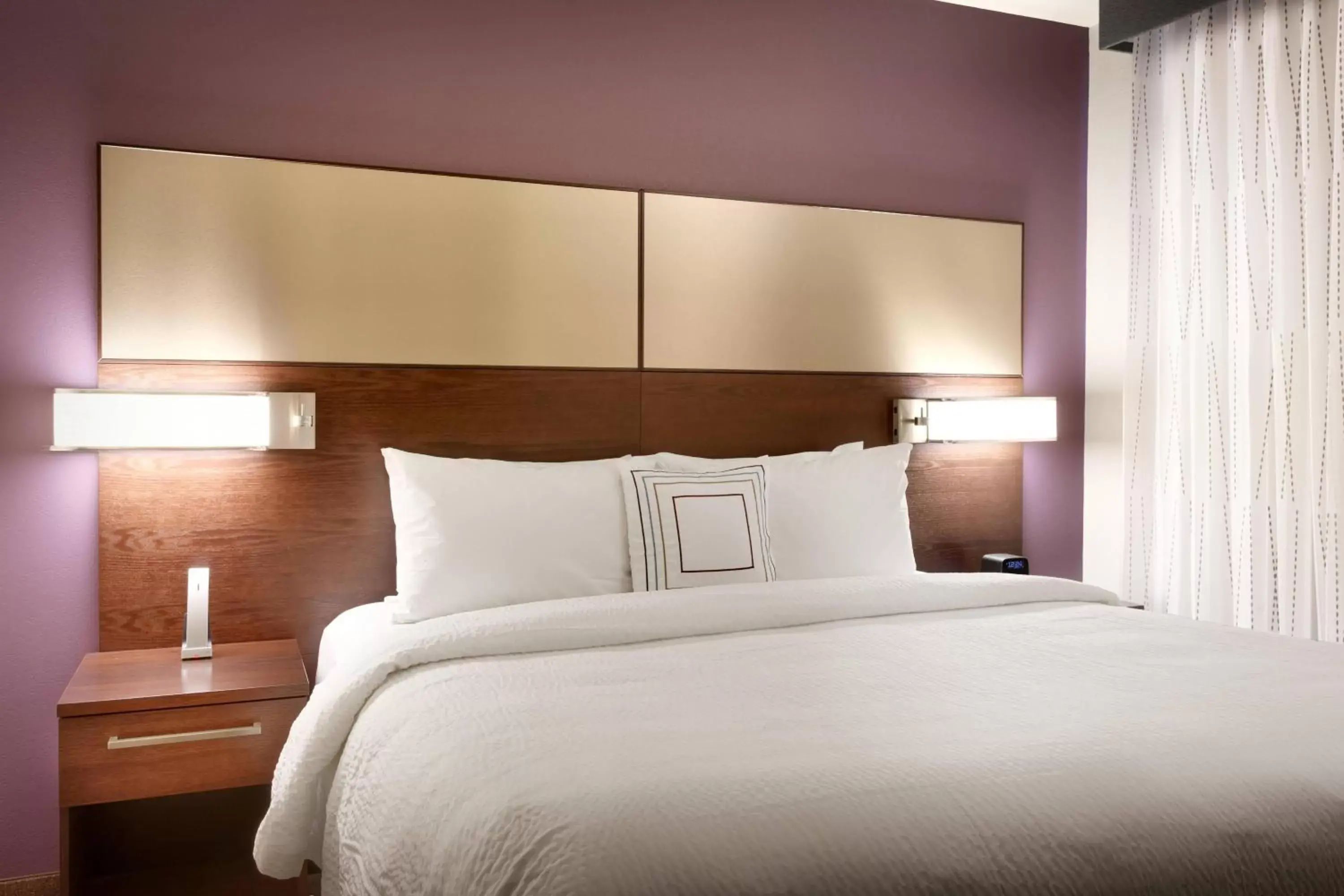 Bedroom, Bed in Residence Inn by Marriott Flagstaff