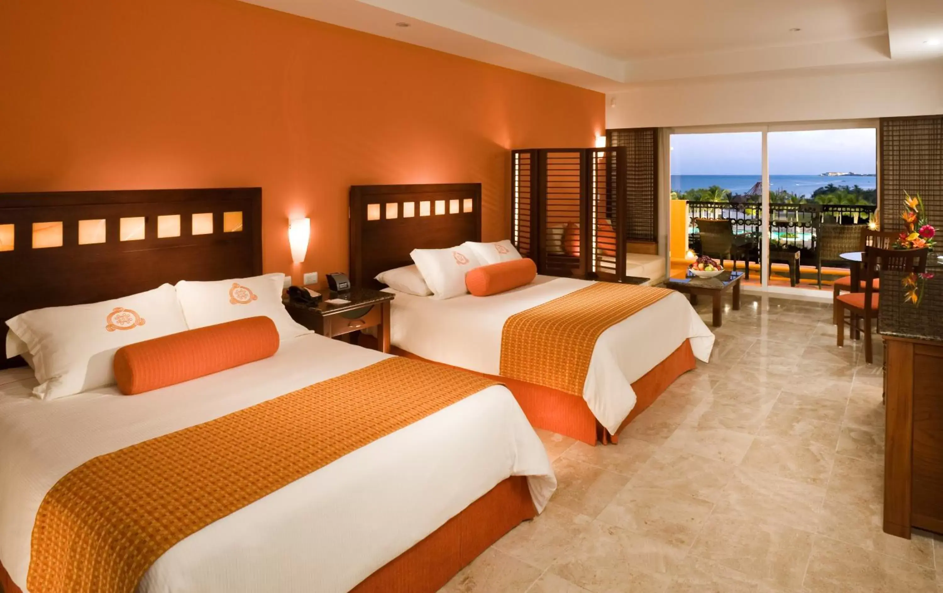 Bed in Kimpton Tres Rios Riviera Maya All-Inclusive Resort Bed in Kimpton Tres Rios Riviera Maya All-Inclusive Resort