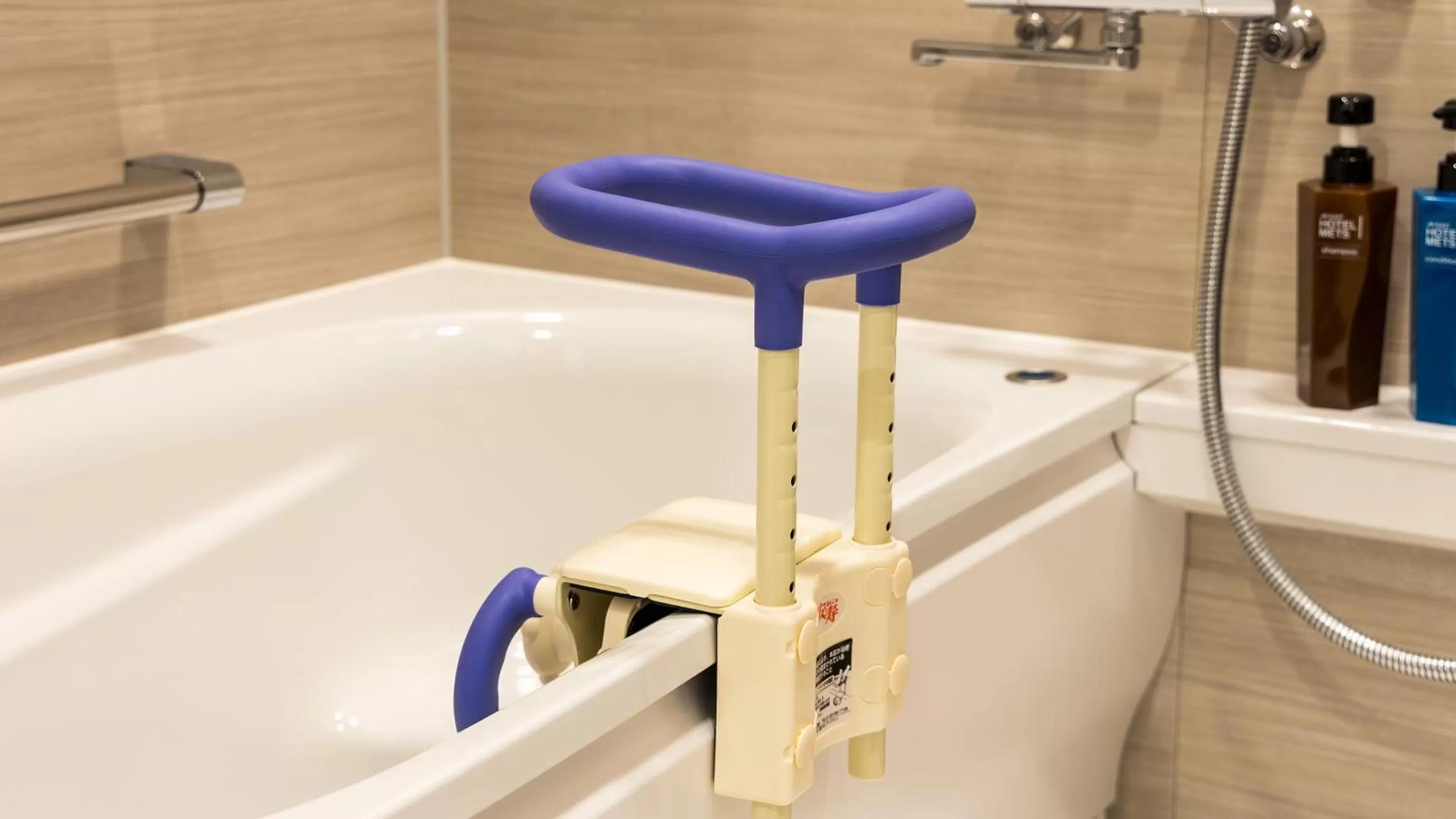 Facility for disabled guests in JR-East Hotel Mets Utsunomiya