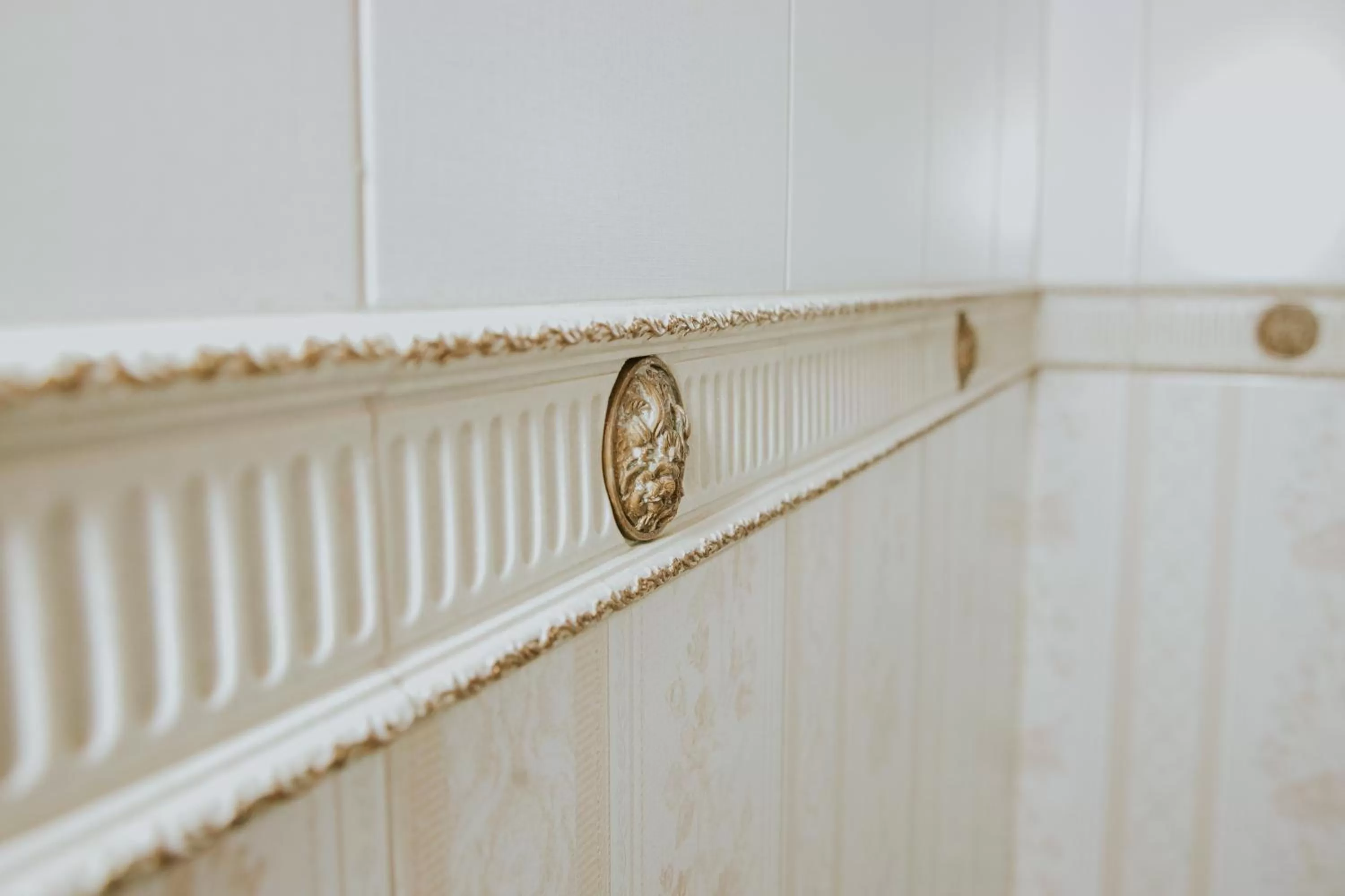 Decorative detail in Aparthotel Grodzka 21