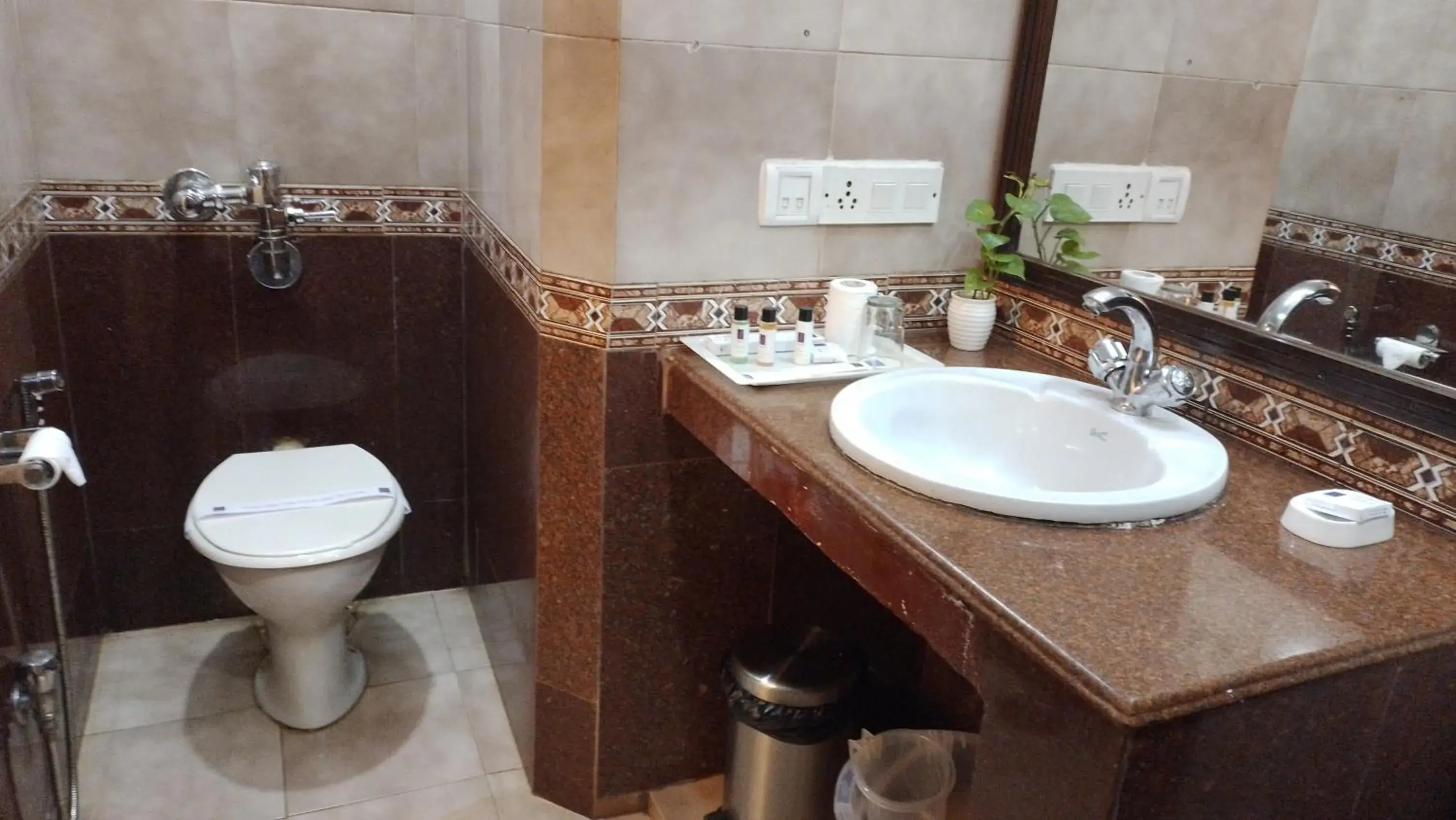 Bathroom in Empires Hotel