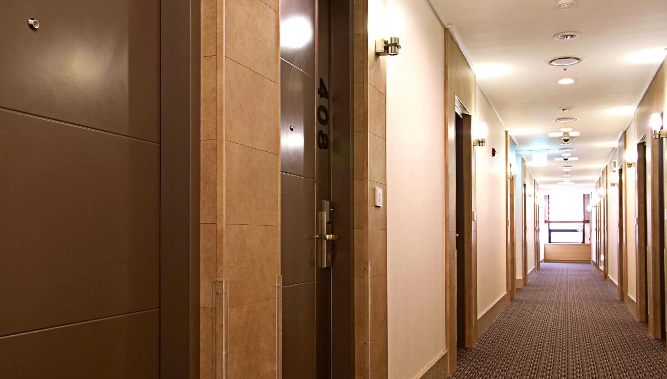 Area and facilities in Hotel Skypark Central Myeongdong