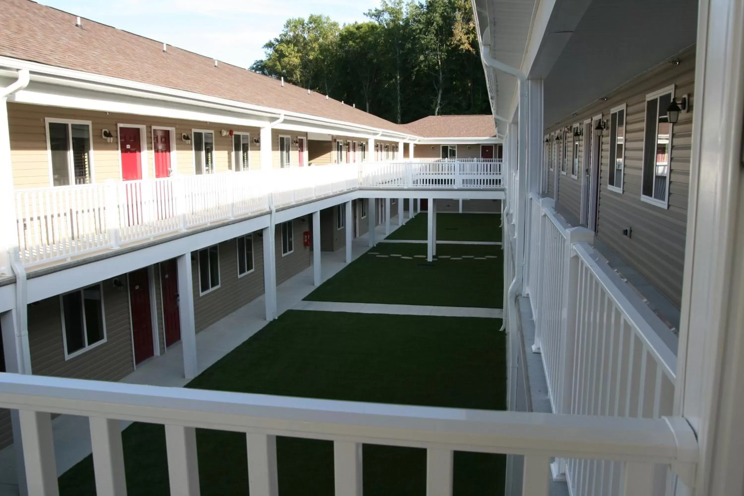 Inner courtyard view, Balcony/Terrace in Affordable Suites of America Stafford Quantico