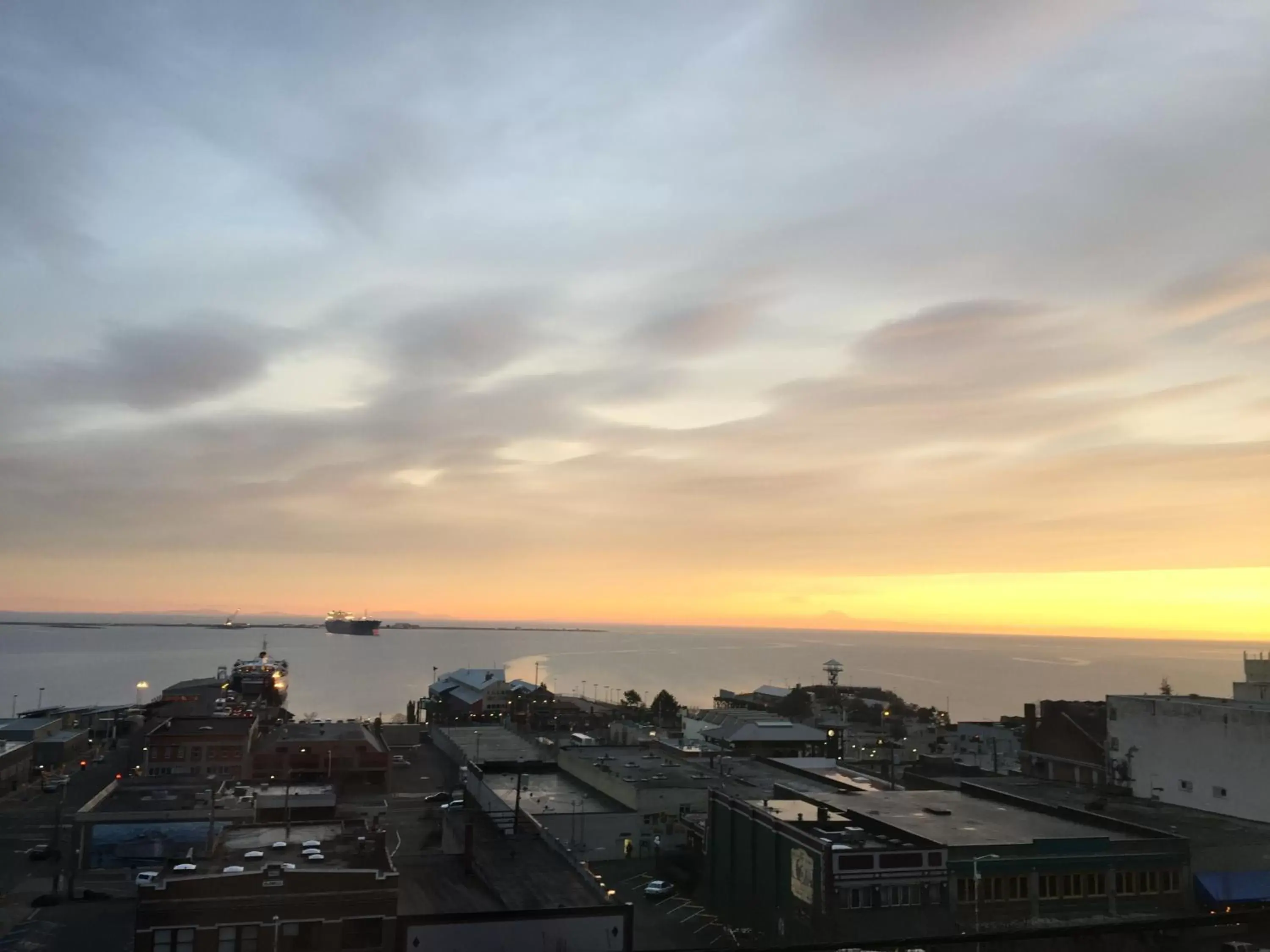 City view, Sunrise/Sunset in Port Angeles Inn