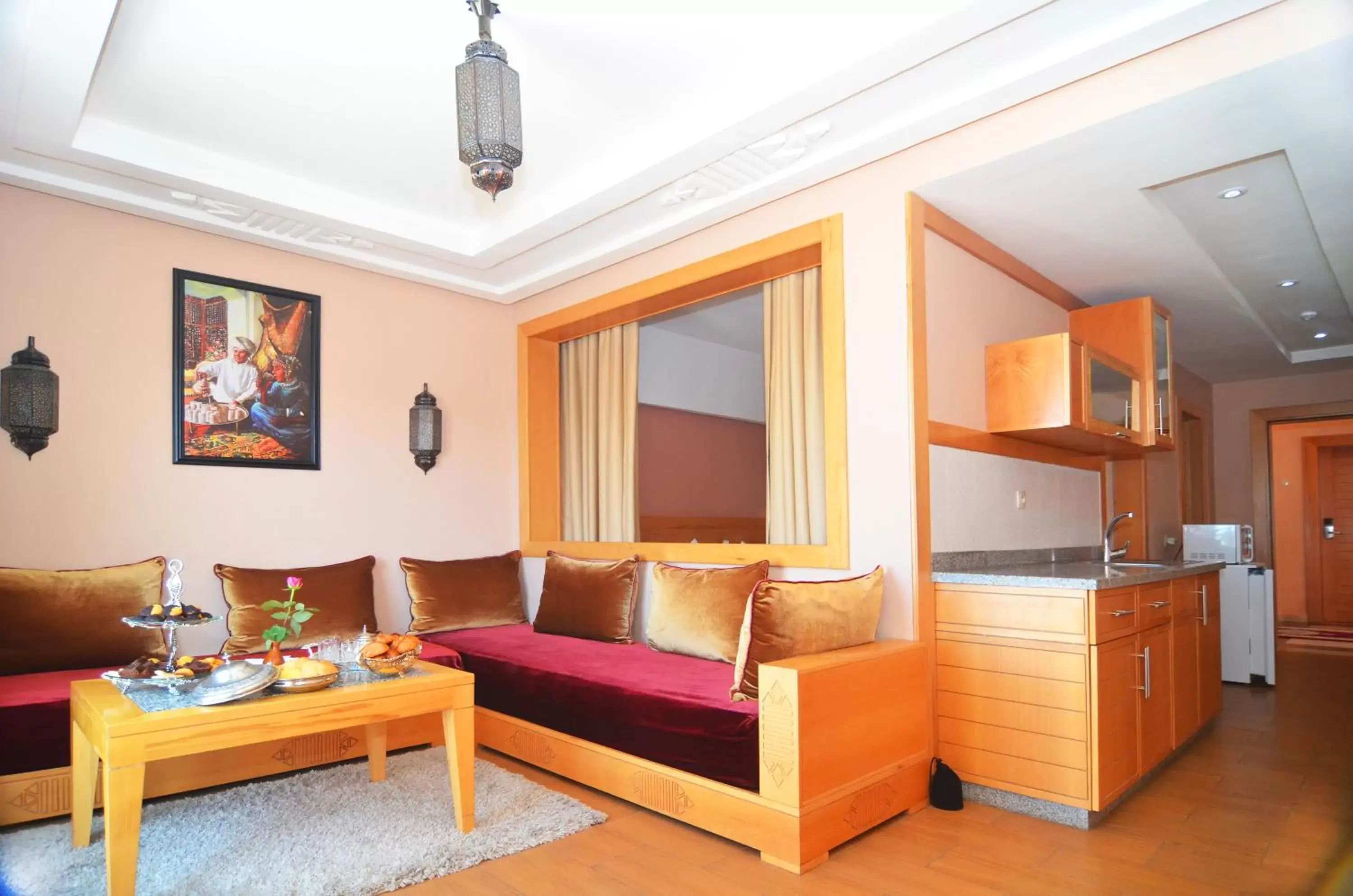 Living room in Atlantic Palm Beach Living room in Atlantic Palm Beach