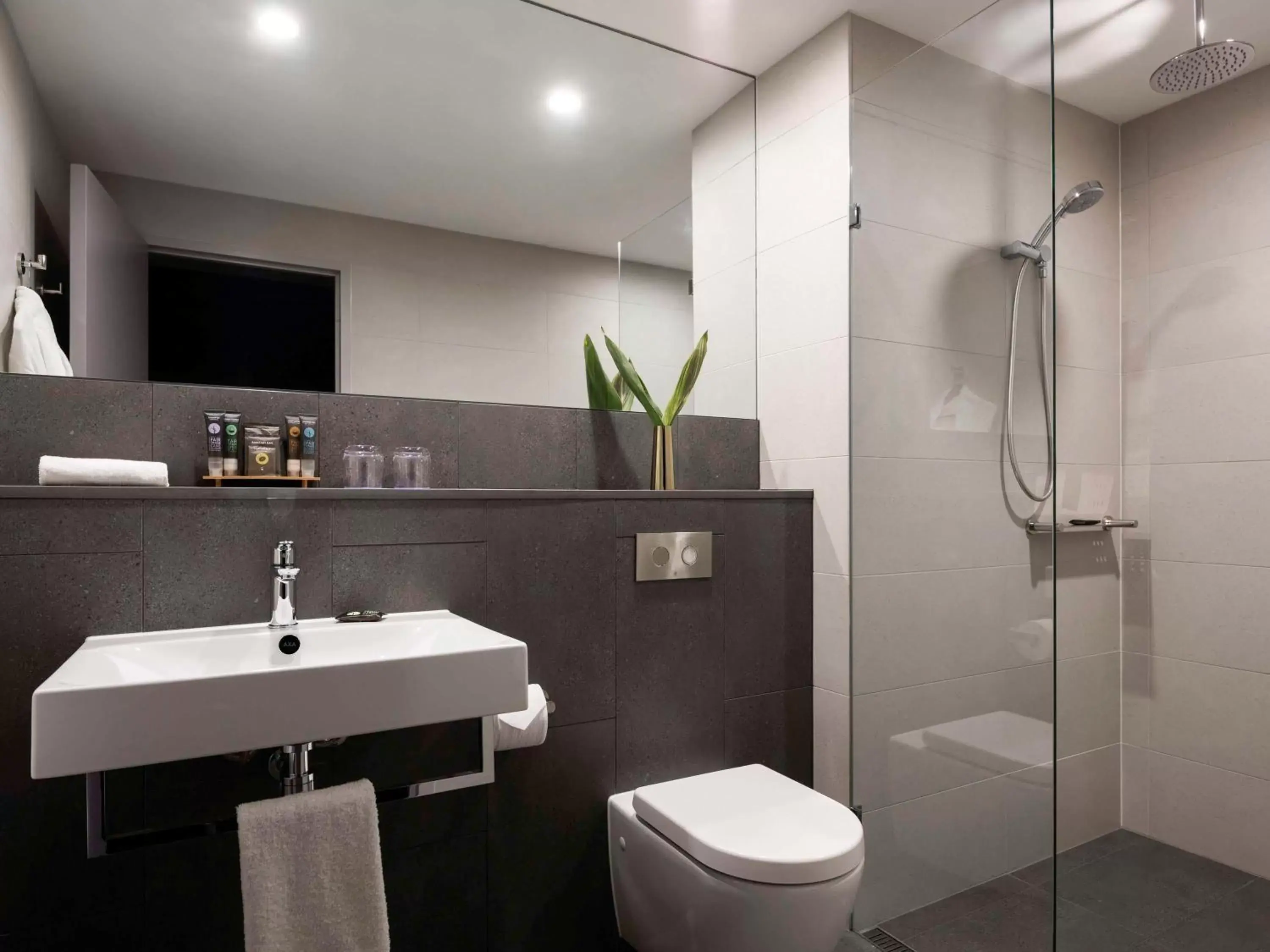 Bathroom in Novotel Perth Murray Street