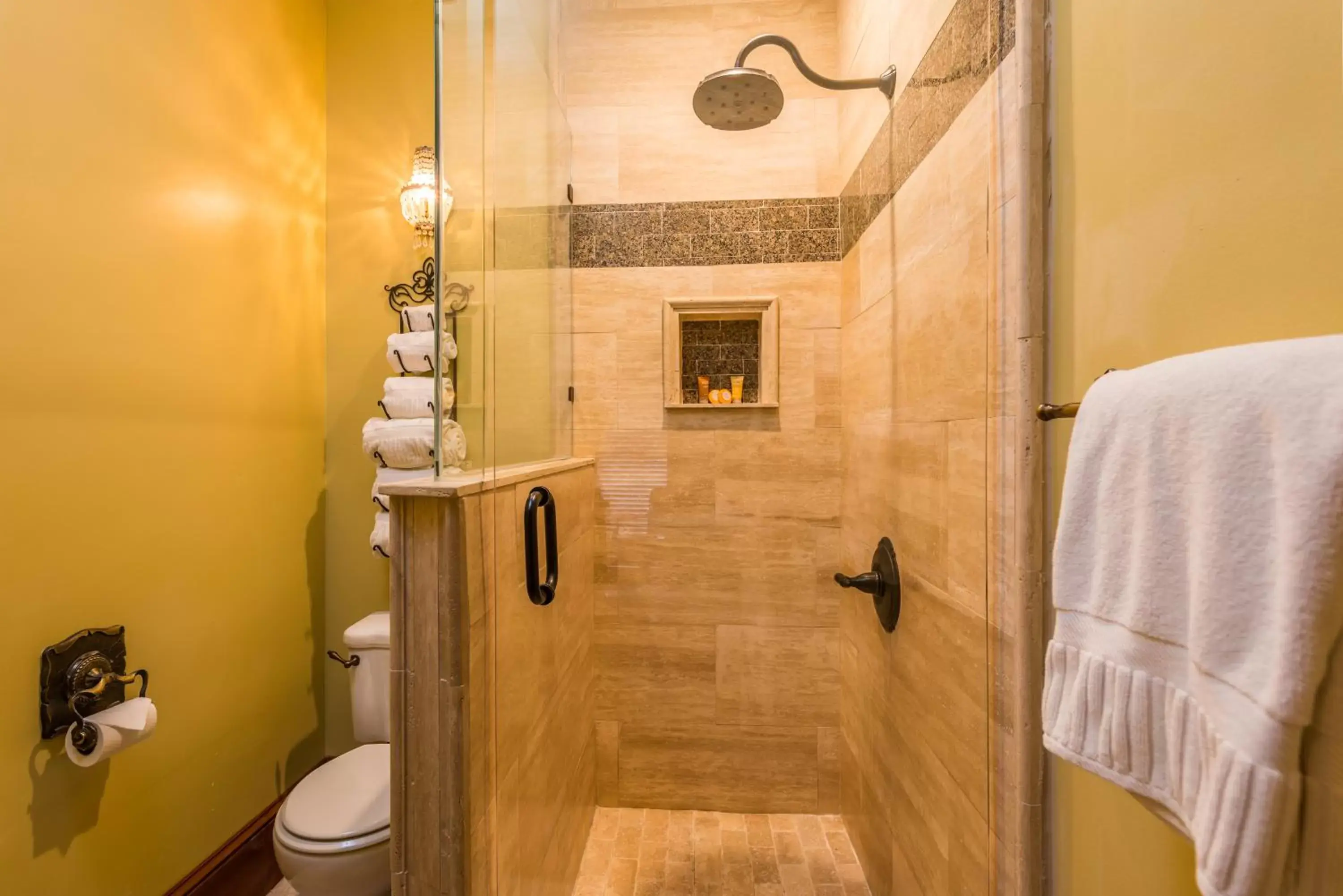 Shower, Bathroom in Carriage Way Inn Bed & Breakfast Adults Only - 21 years old and up