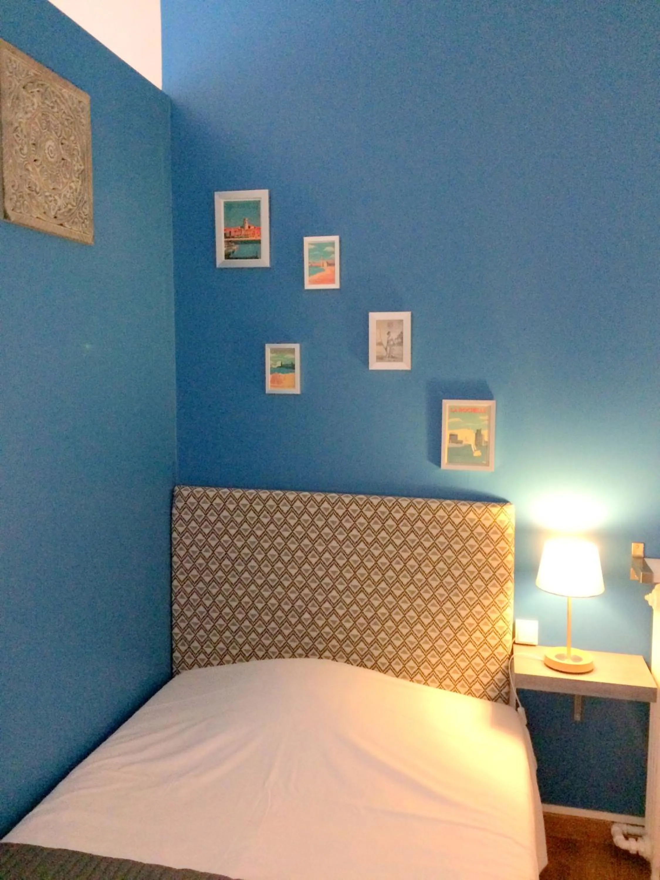 Photo of the whole room, Bed in Logis Hotel L'Occitan 2 étoiles