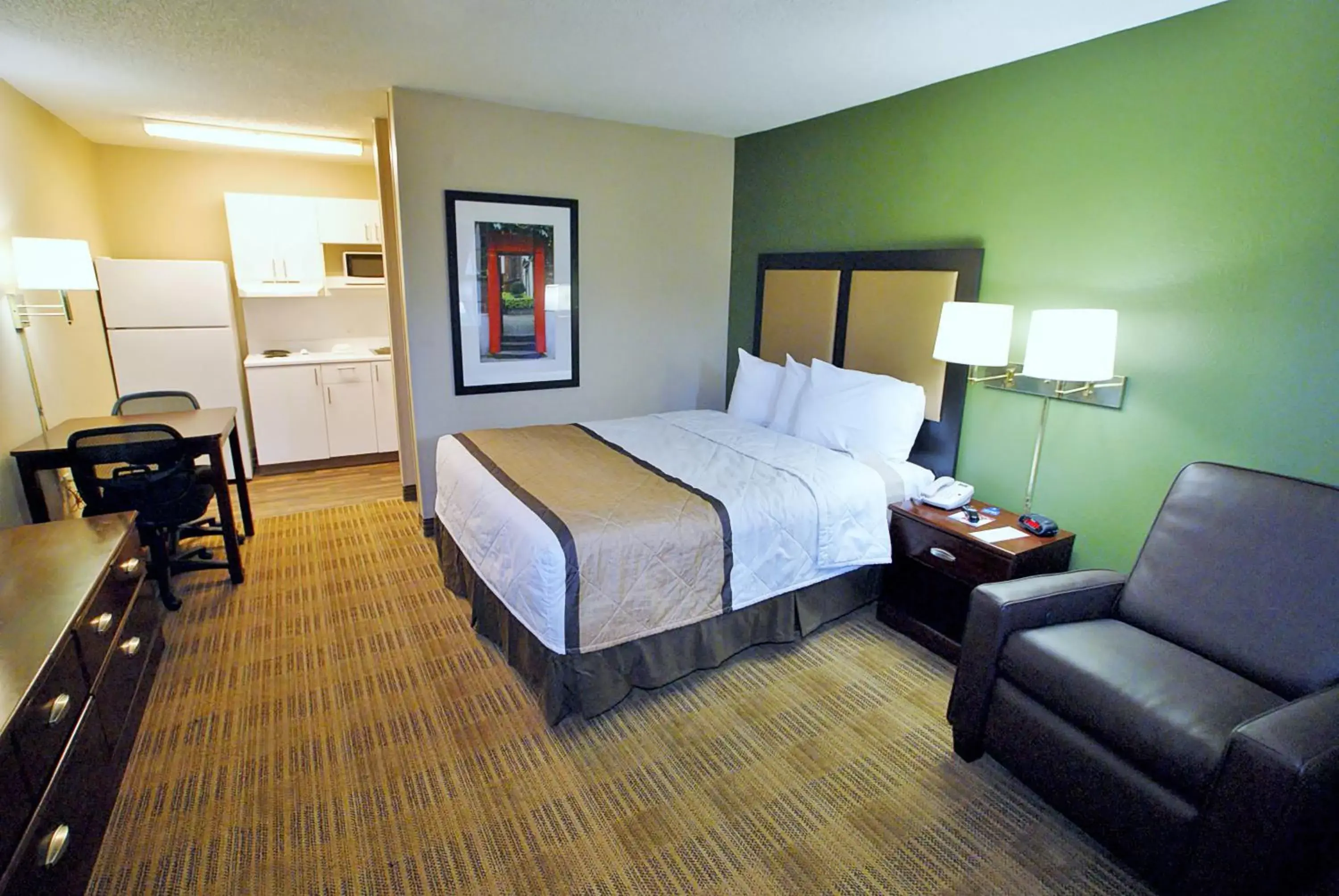 Bed in Extended Stay America Suites - Cincinnati - Springdale - I-275