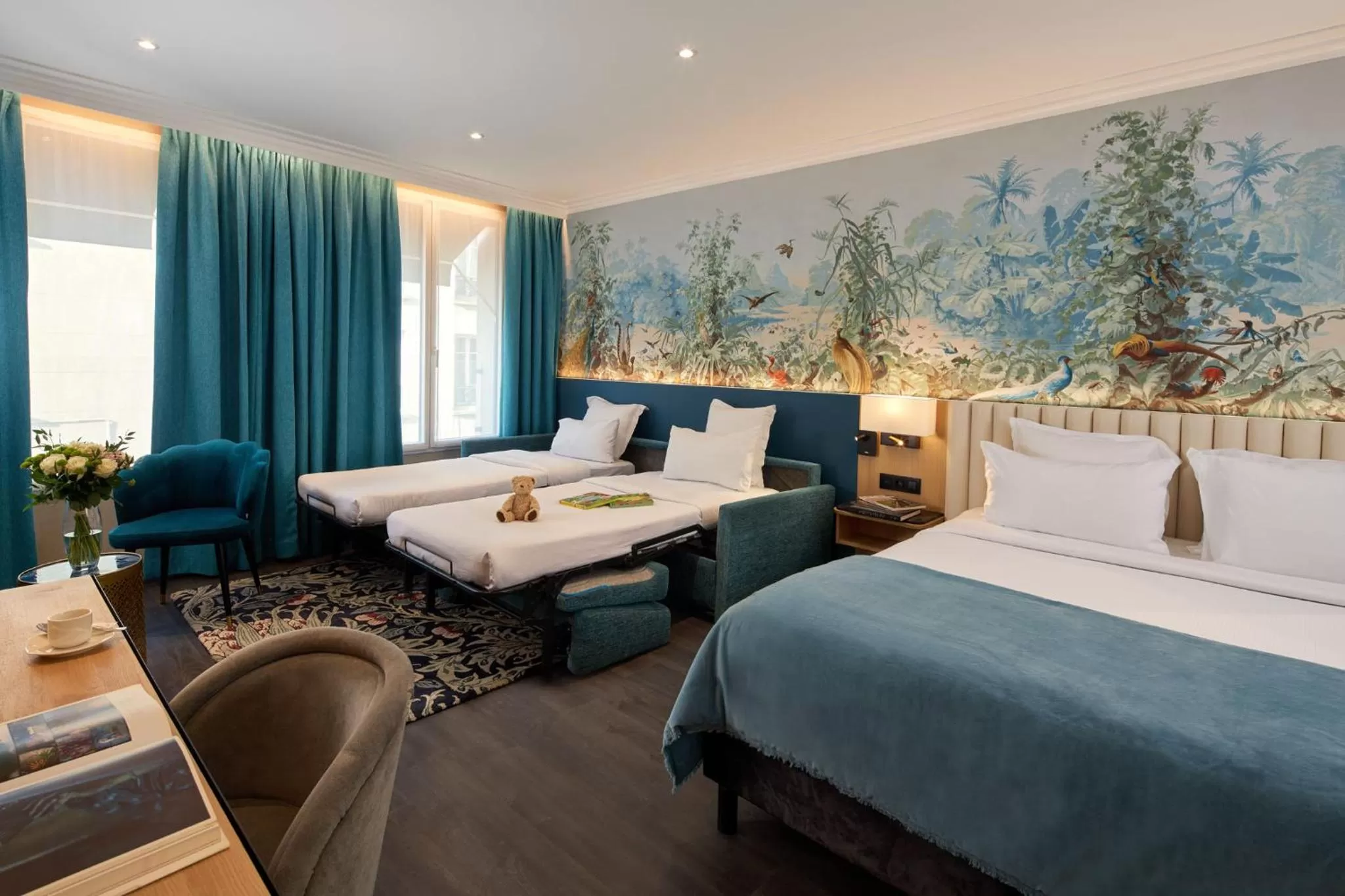 Bed in Hôtel Tourisme Avenue