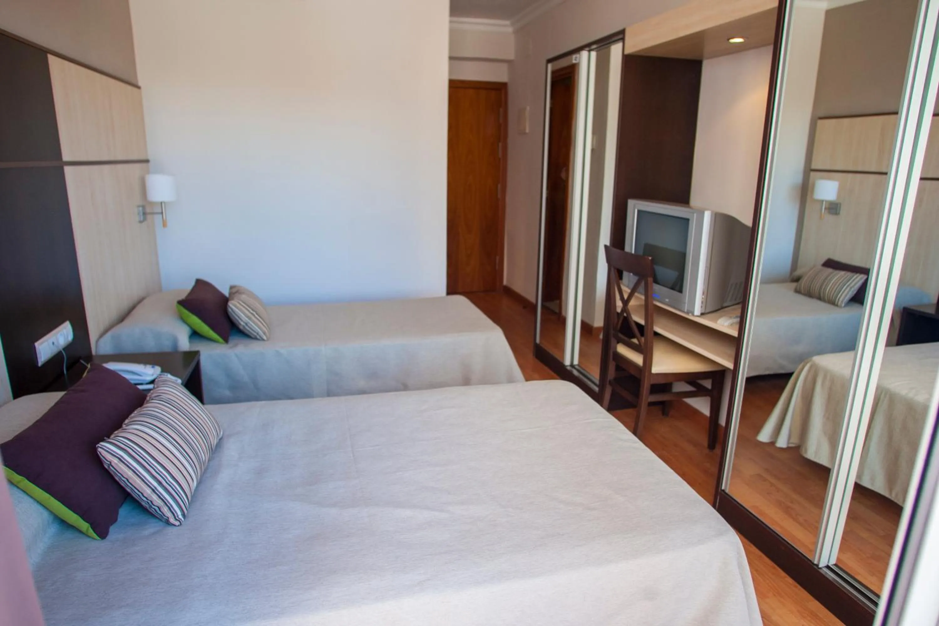 Photo of the whole room, Bed in Hotel Comarruga Platja