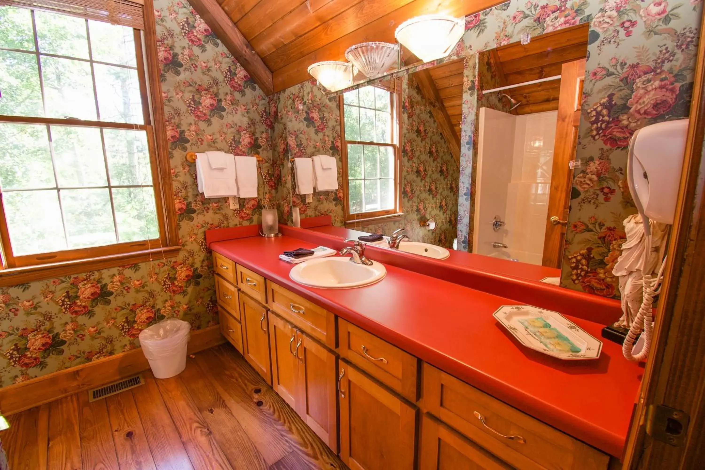 Bathroom in Paradise Hills, Winery Resort & Spa