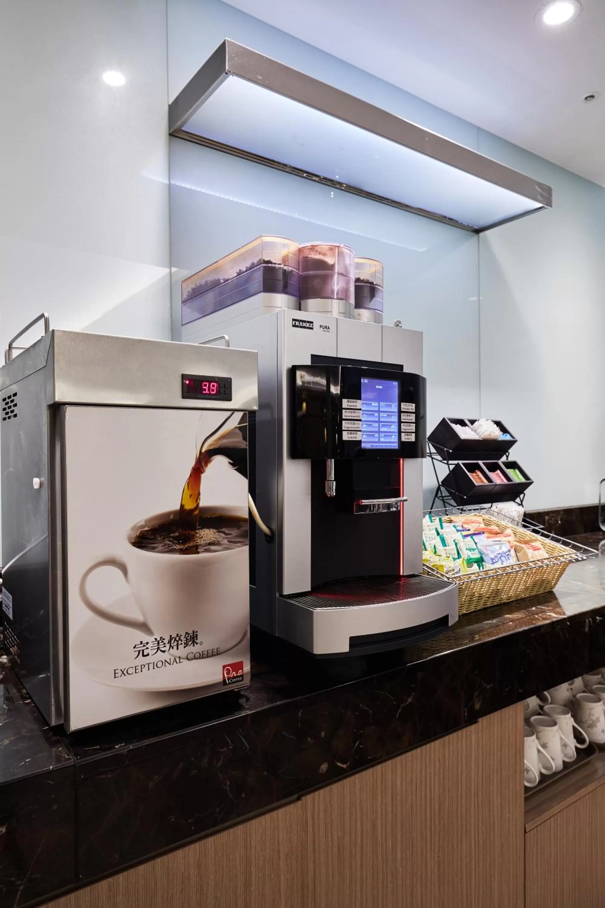 Coffee/tea facilities in K Hotel Taipei Dunnan