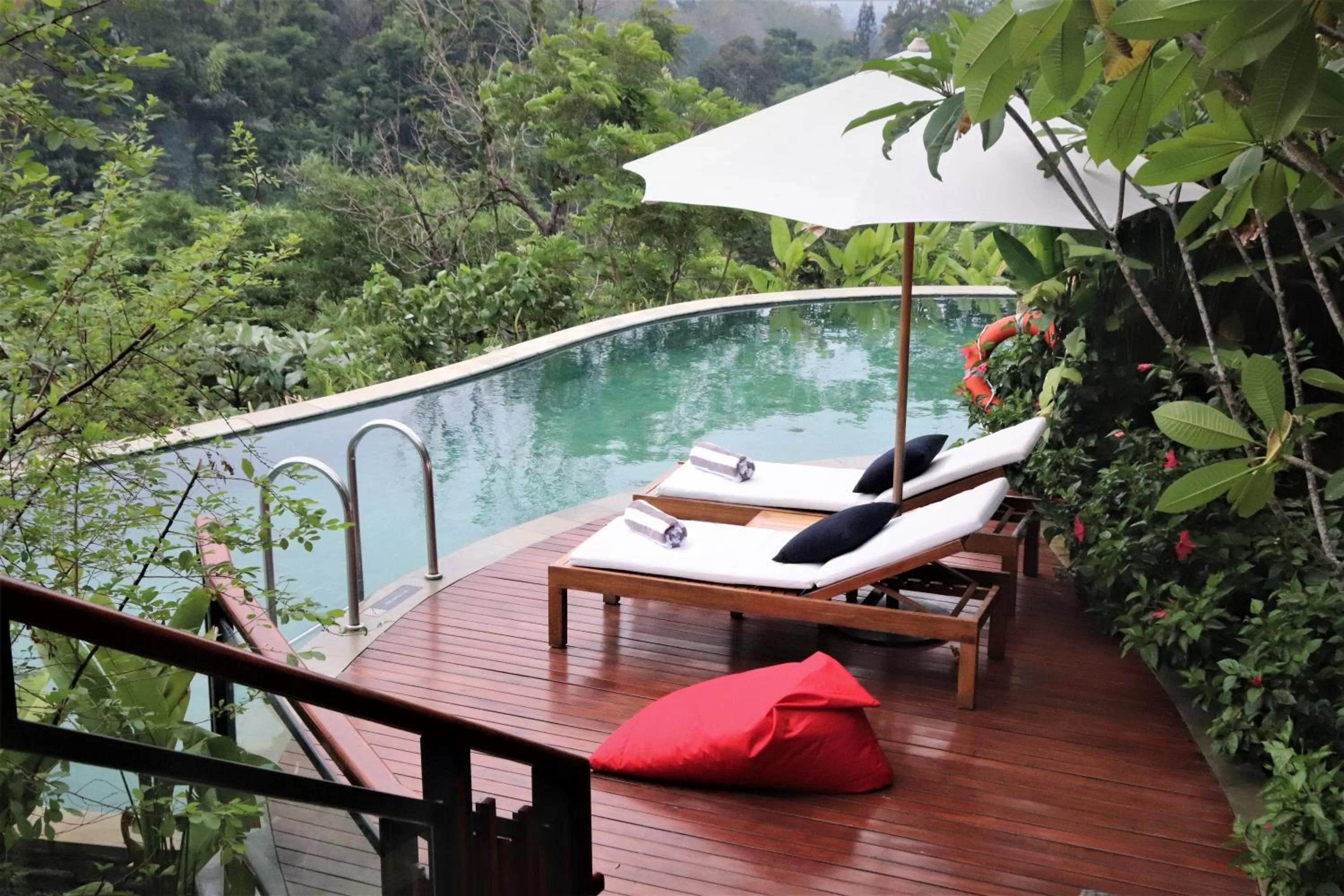 Garden in Pullman Ciawi Vimala Hills Resort