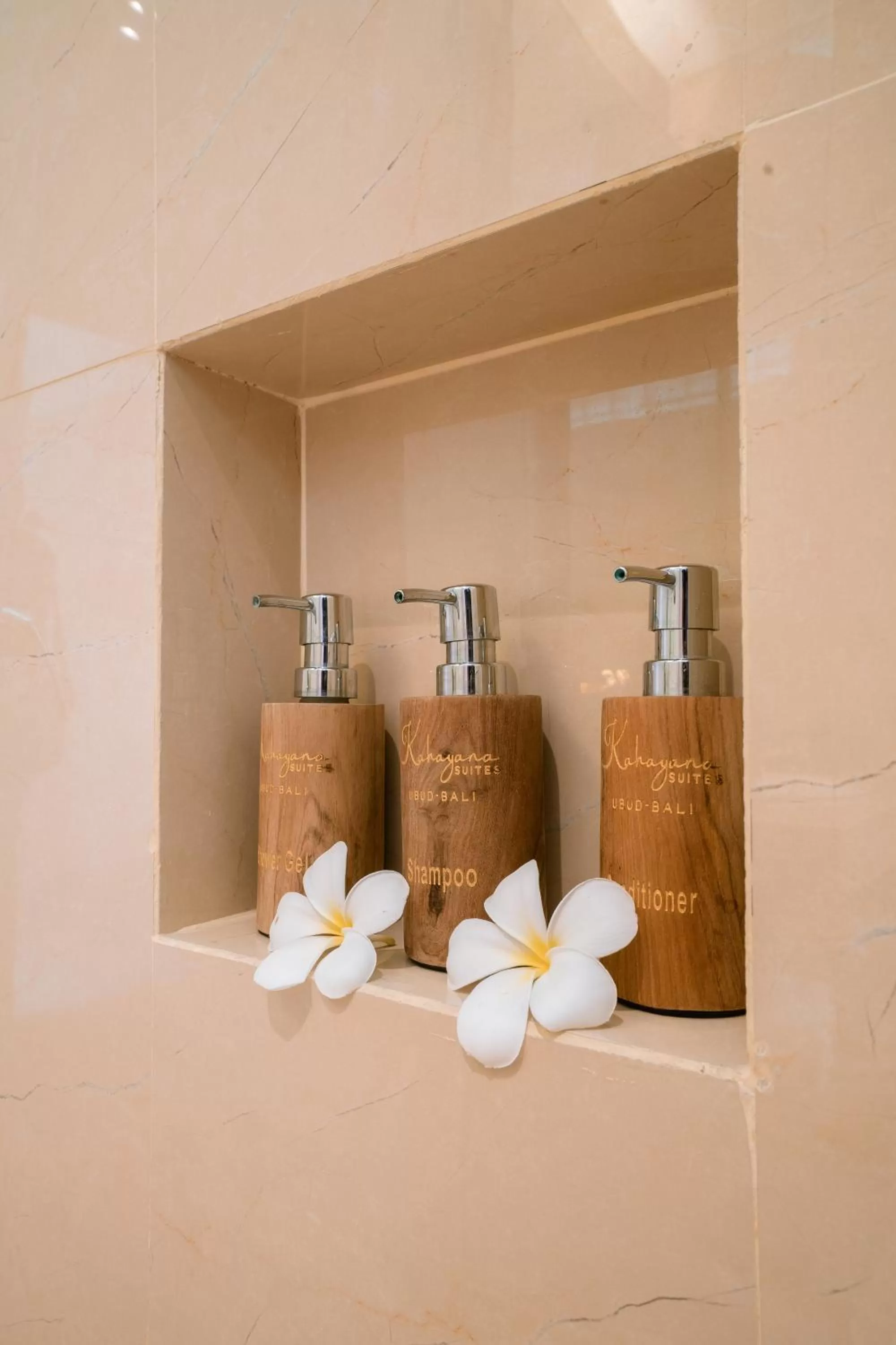 Toilet in Kahayana Suites Ubud