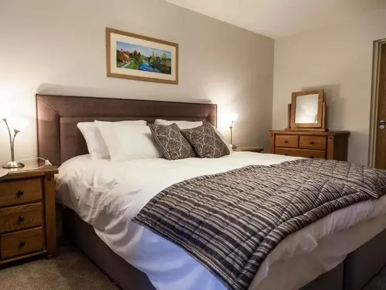 Twin Room with Shower - single occupancy in Parkers House Bed & Breakfast Twin Room with Shower - single occupancy in Parkers House Bed & Breakfast