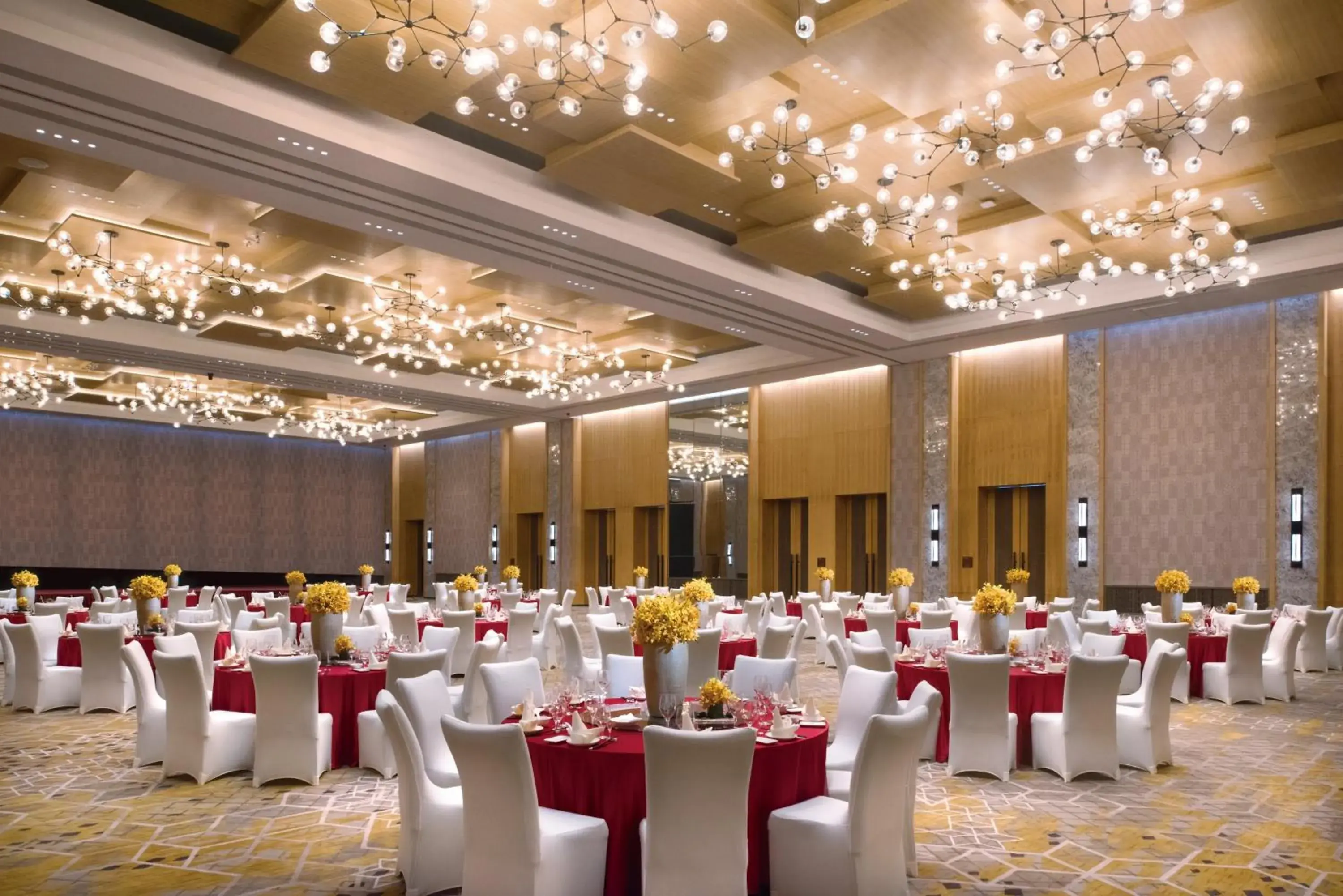 Banquet/Function facilities, Banquet Facilities in Crowne Plaza - Kunming Ancient Dian Town, an IHG Hotel