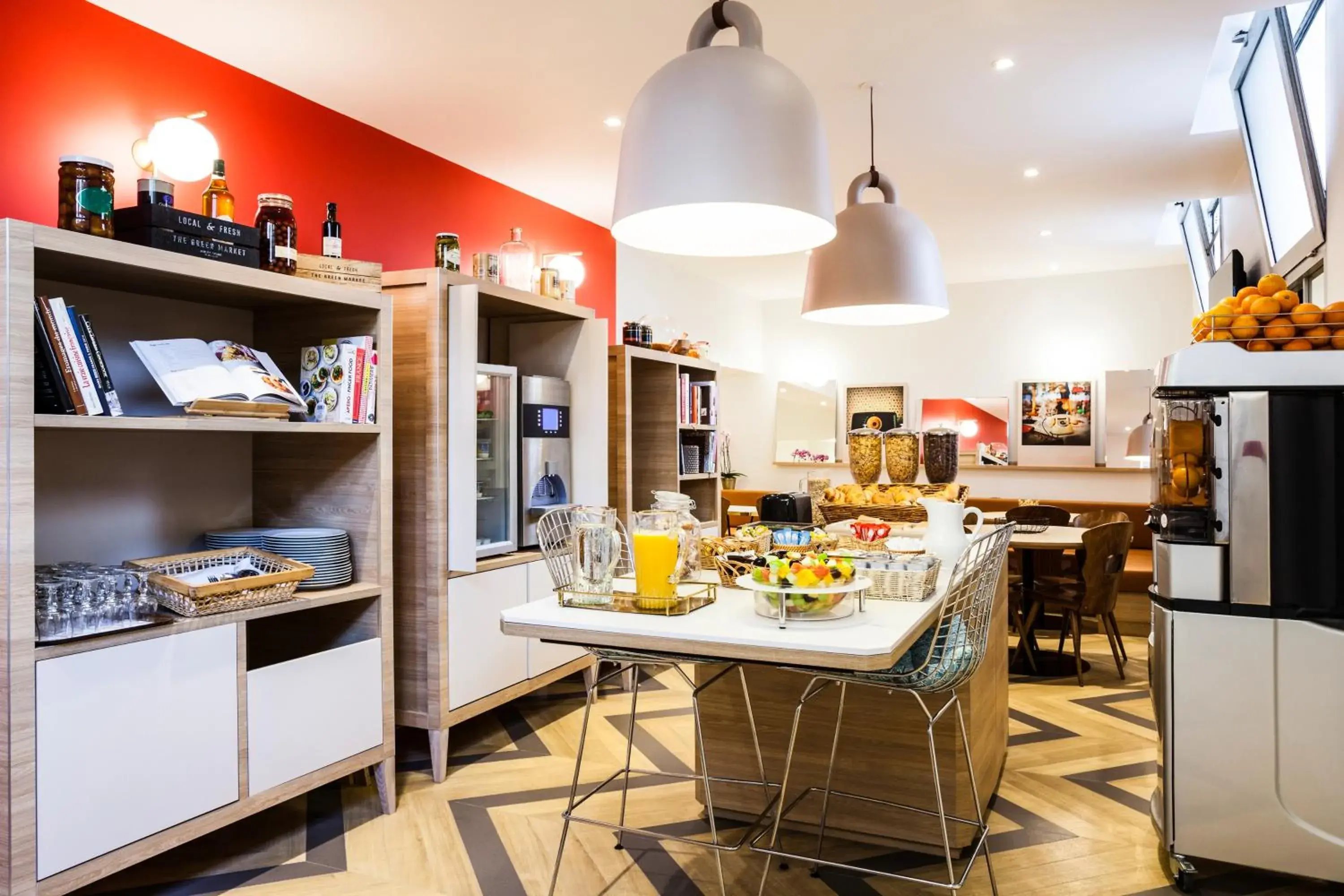 Buffet breakfast, Restaurant/Places to Eat in ibis Styles Paris Nation Porte De Montreuil