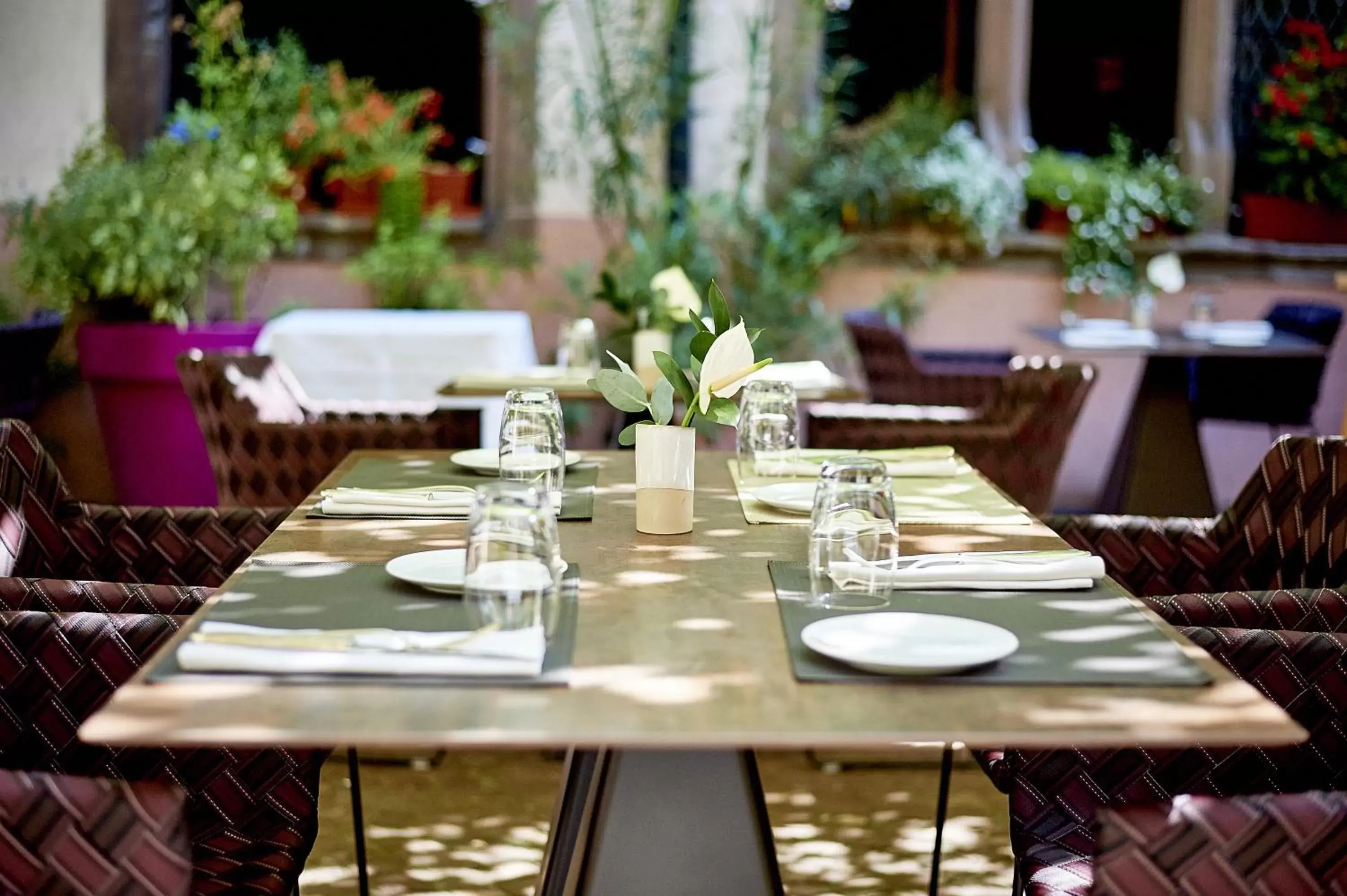 Balcony/Terrace, Restaurant/Places to Eat in Relais & Châteaux La Maison Des Têtes