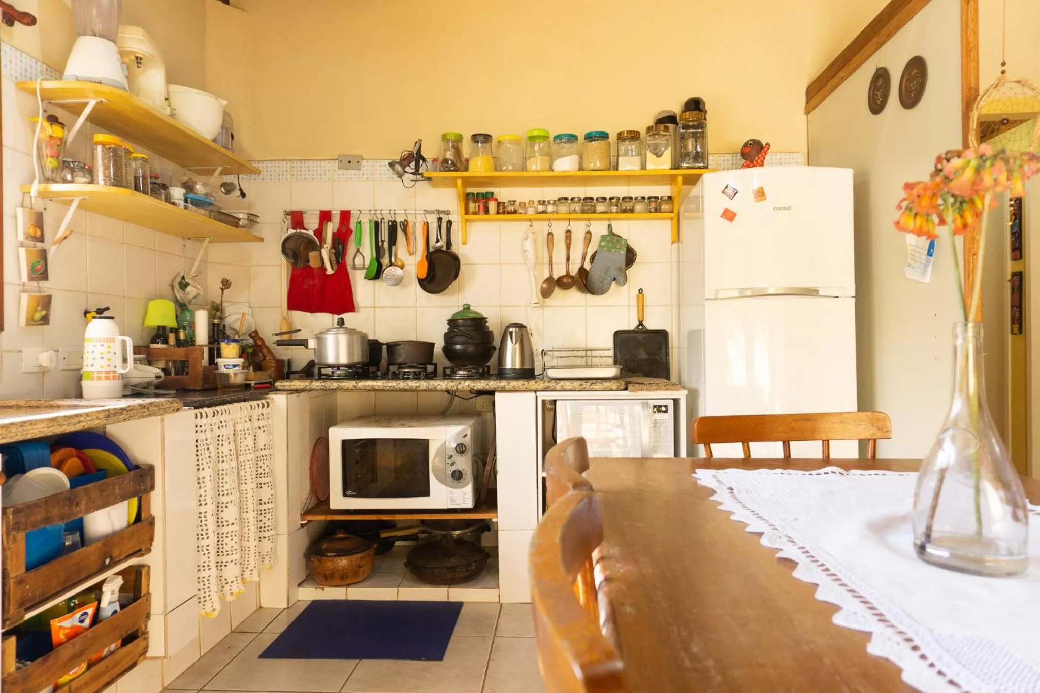 Kitchen/Kitchenette in Casa dos Açores Cama e Café