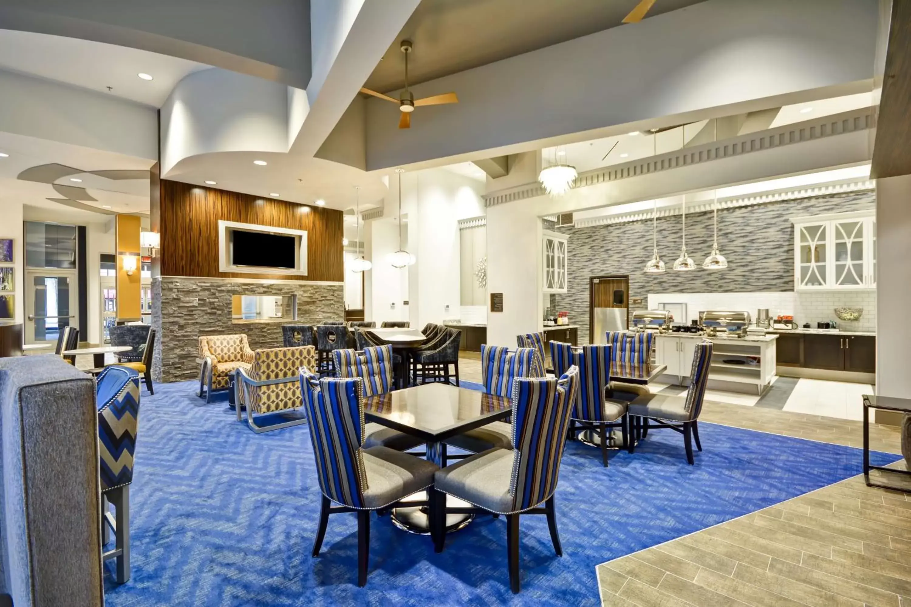 Restaurant/Places to Eat in Homewood Suites by Hilton Birmingham Downtown Near UAB