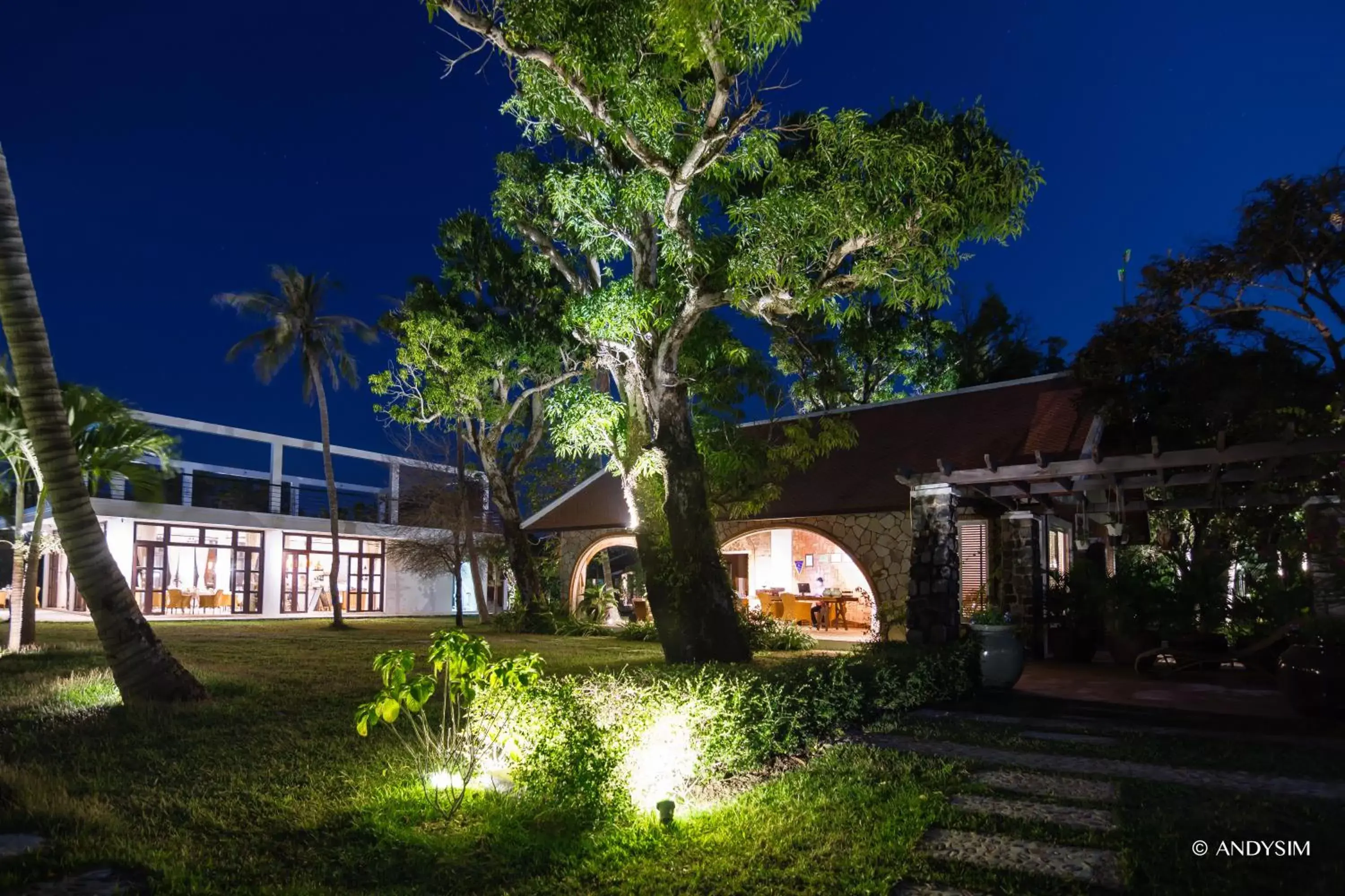 Facade/entrance, Property Building in Samanea Beach Resort & Spa