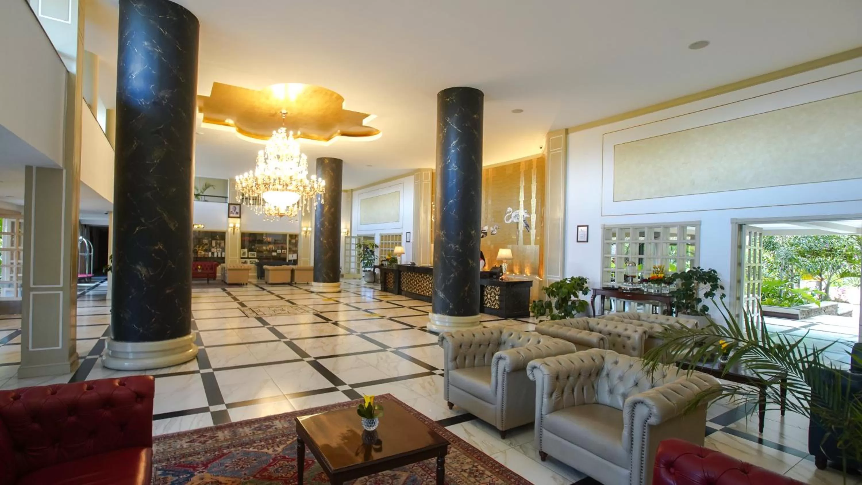 Facade/entrance in Sarova Woodlands Hotel and Spa