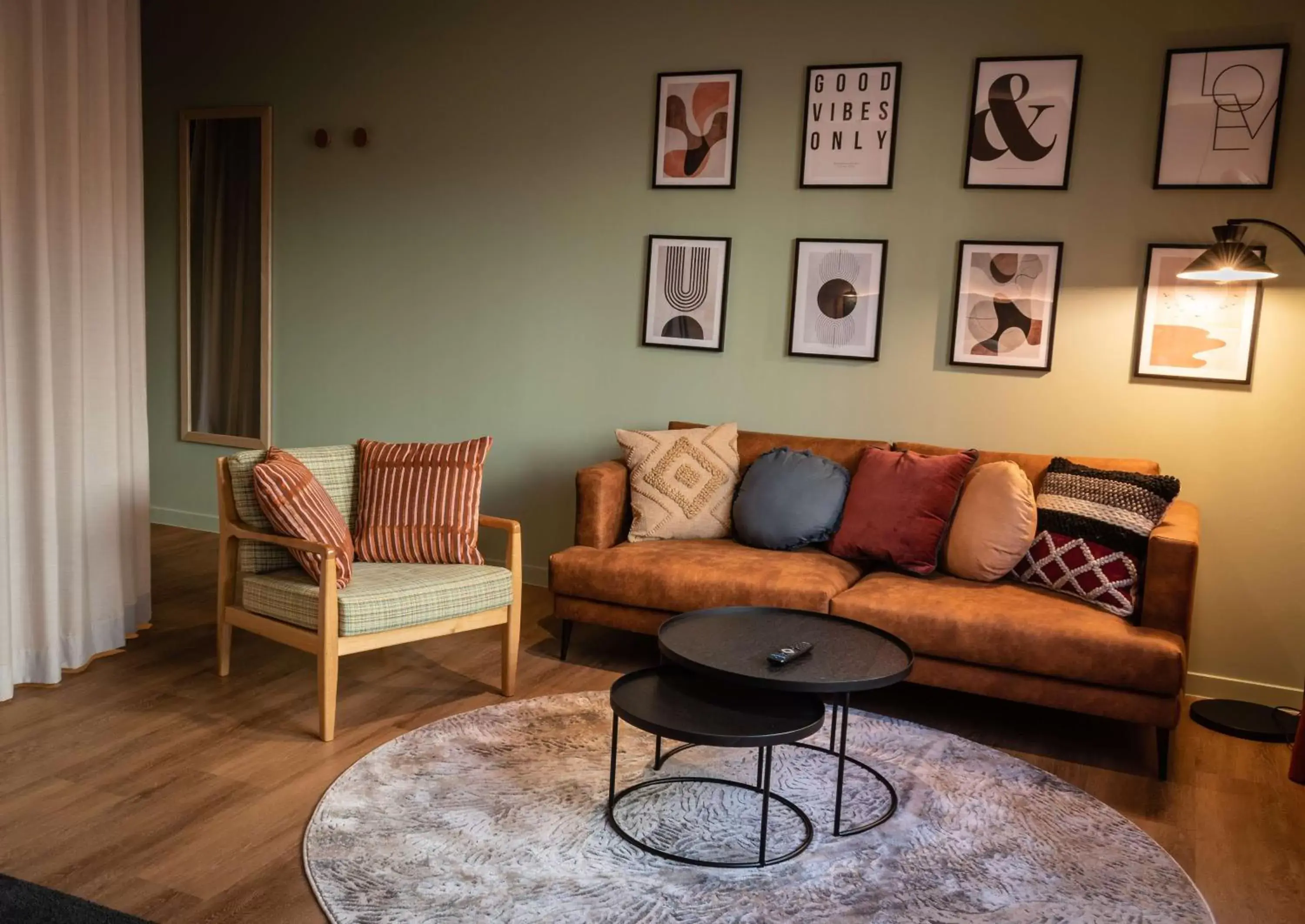 Living room, Seating Area in Hilton Garden Inn Brussels City Centre