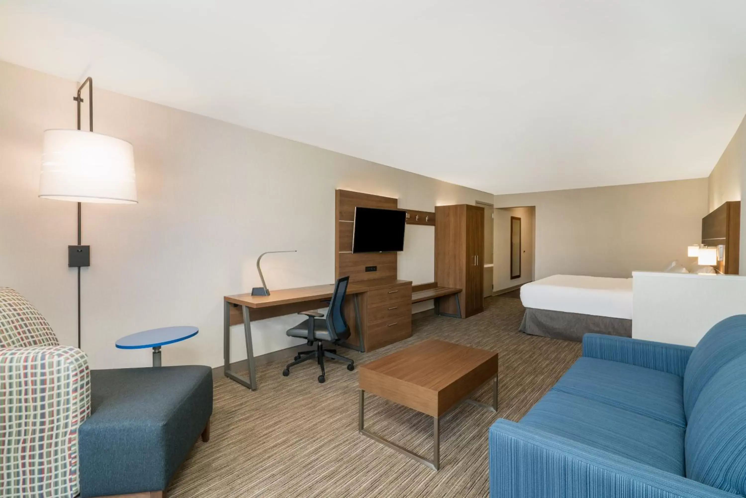 Photo of the whole room, Seating Area in Holiday Inn Express Radcliff Fort Knox, an IHG Hotel