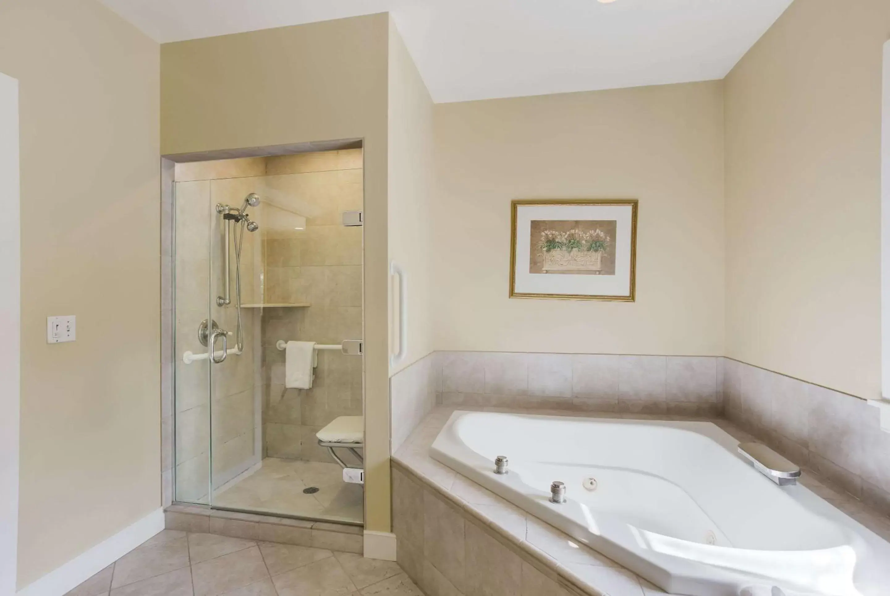 Bathroom in The Palmer House Resort, Ascend Hotel Collection