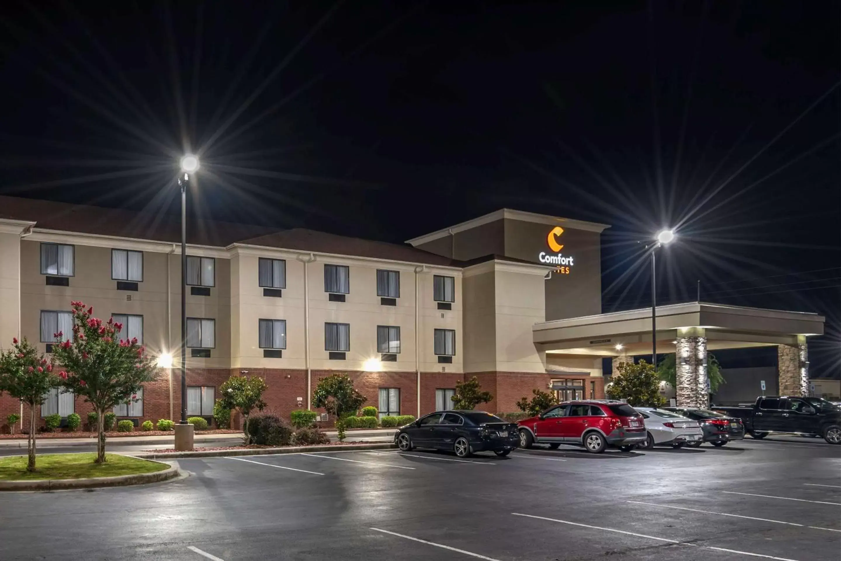 Property Building in Comfort Suites Pell City I-20 exit 158