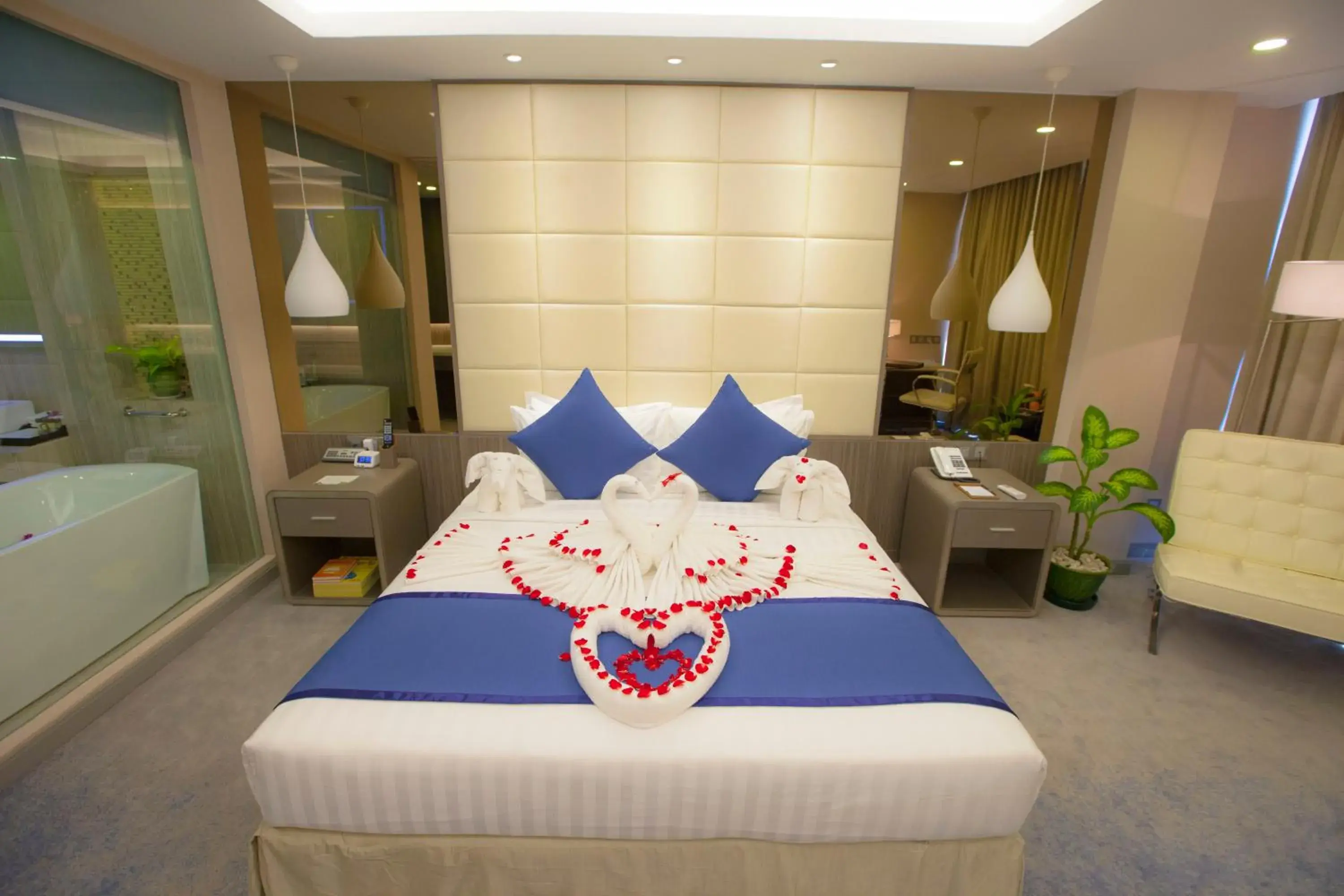 Bed in Grand Palace Hotel