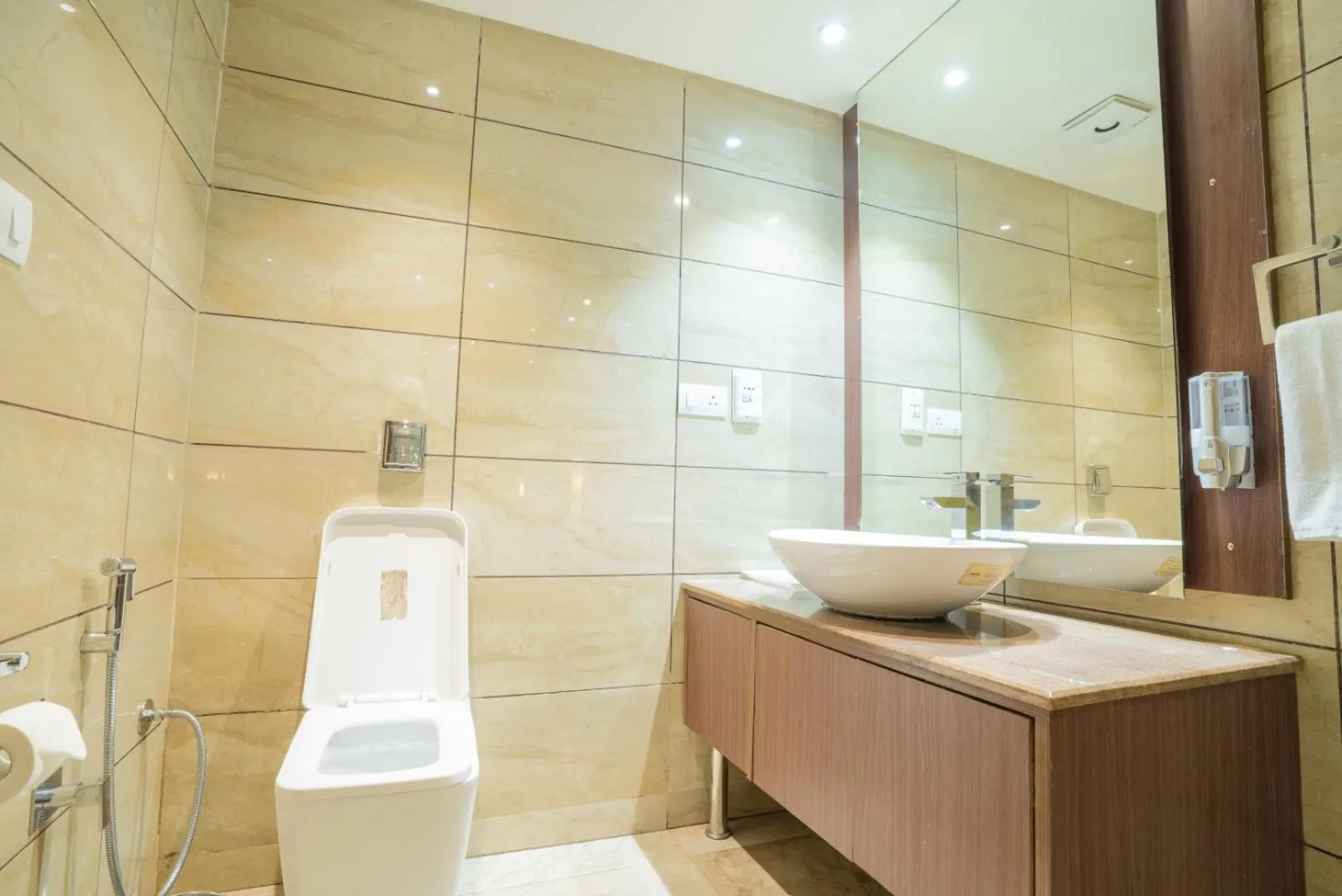 Toilet in Indraprastha Spa Resort