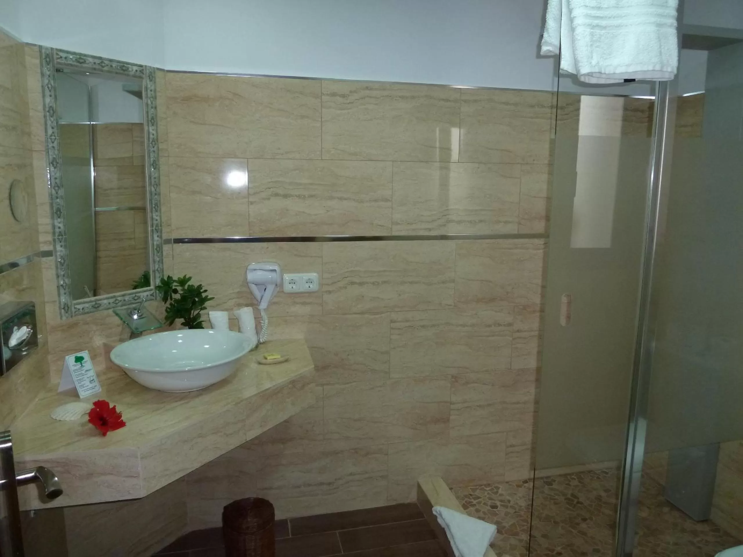 Bathroom in Birdcage Gay Men Resort and Lifestyle Hotel