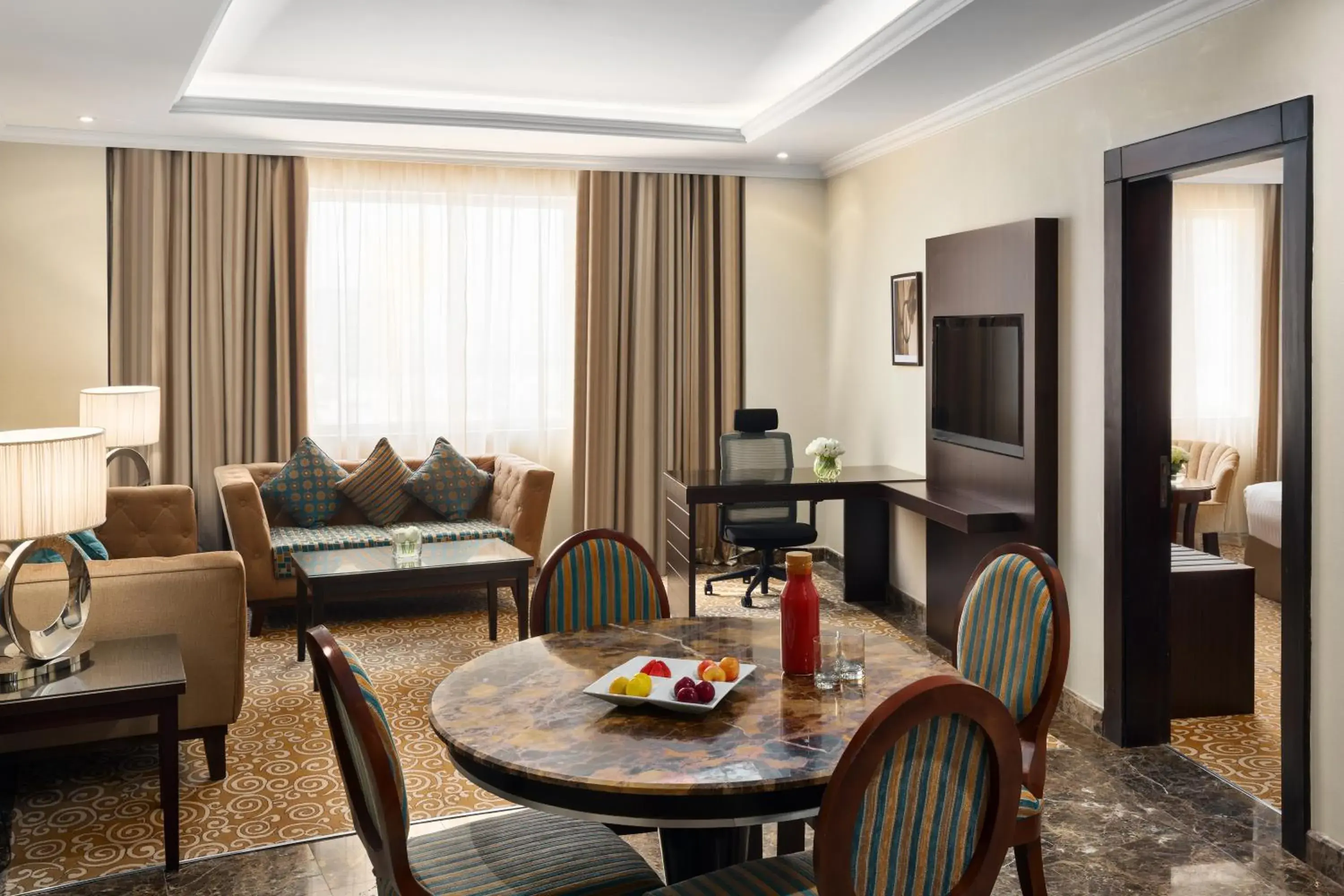 Dining area, Seating Area in Movenpick Hotel Qassim