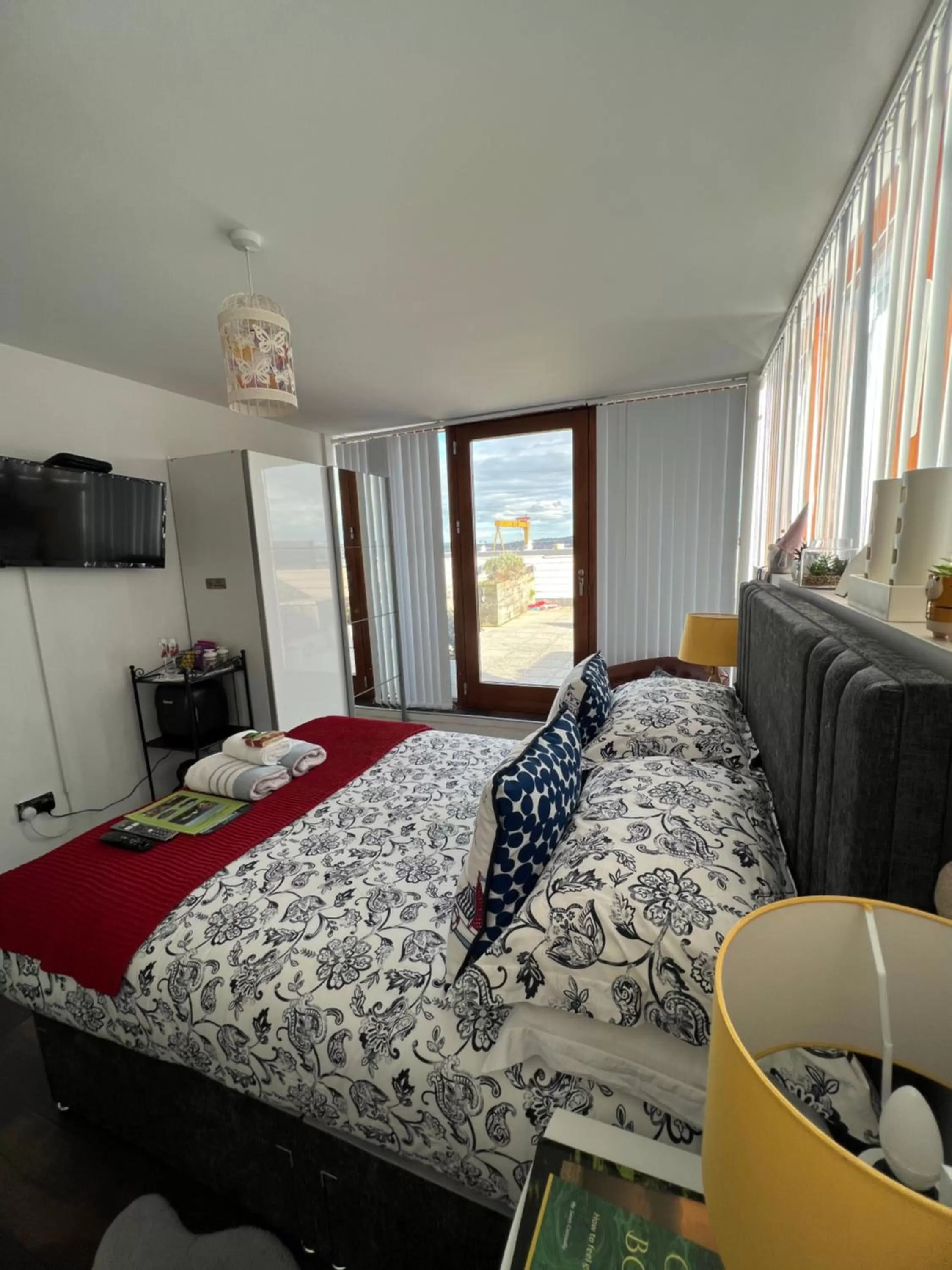 James Clow Bed & Breakfast