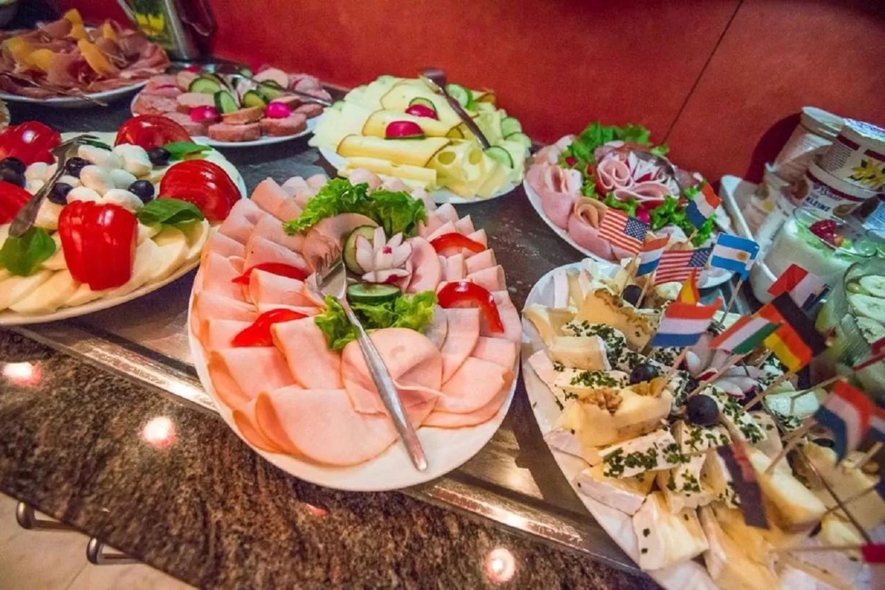 Breakfast in NP Hotel Wallis