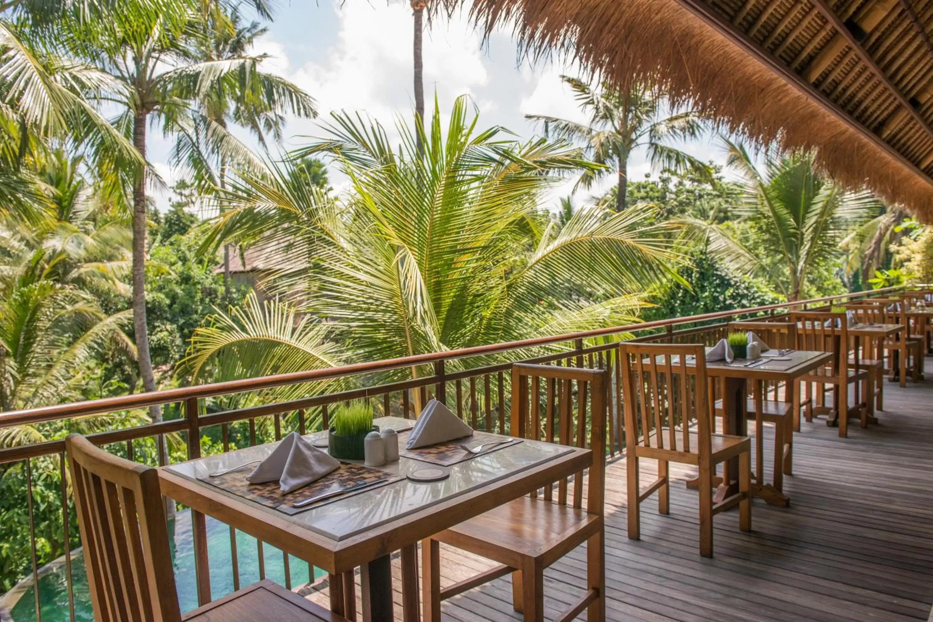 Restaurant/places to eat in Komaneka at Rasa Sayang Ubud Restaurant/places to eat in Komaneka at Rasa Sayang Ubud