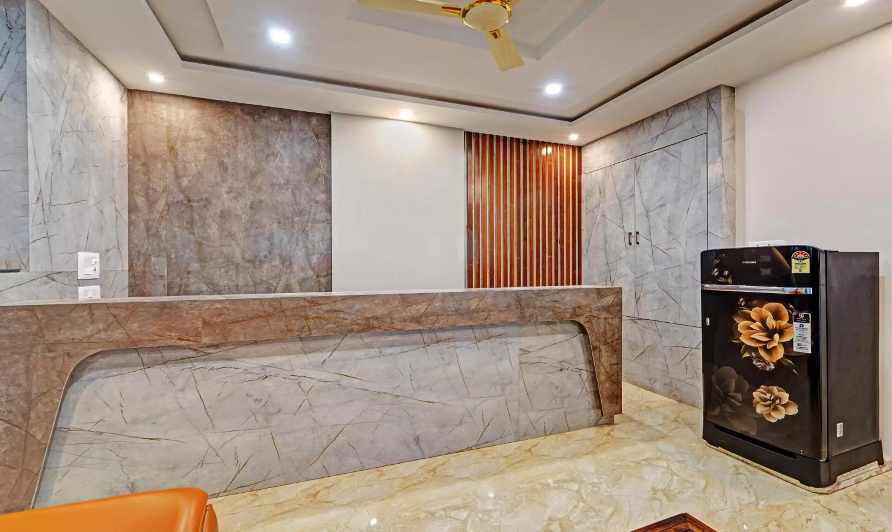 Lobby or reception in Itsy Hotels Elite Inn Lobby or reception in Itsy Hotels Elite Inn