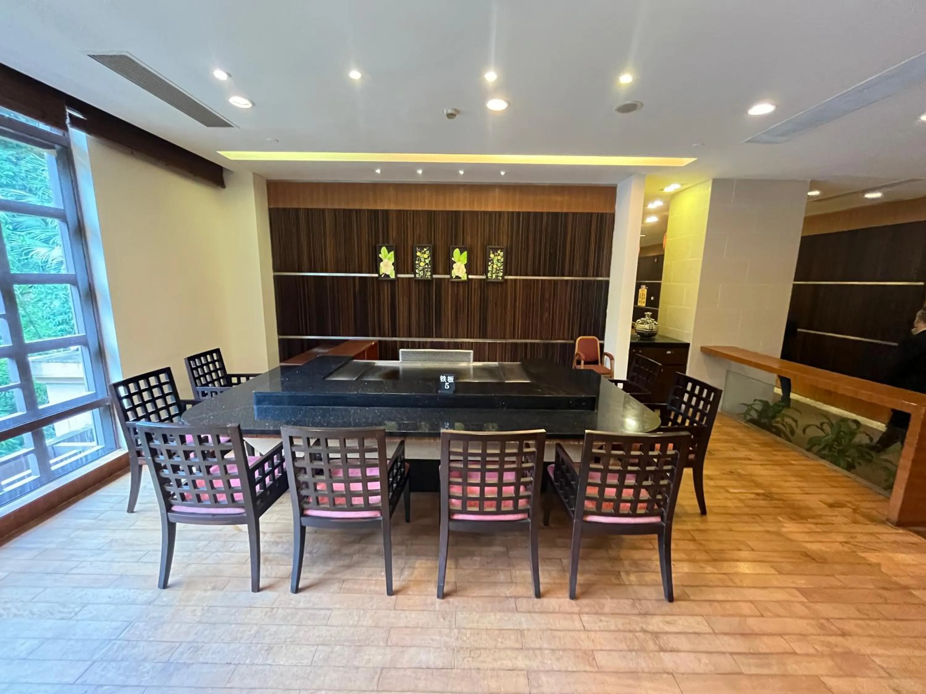 Dongguan Richwood Garden Hotel