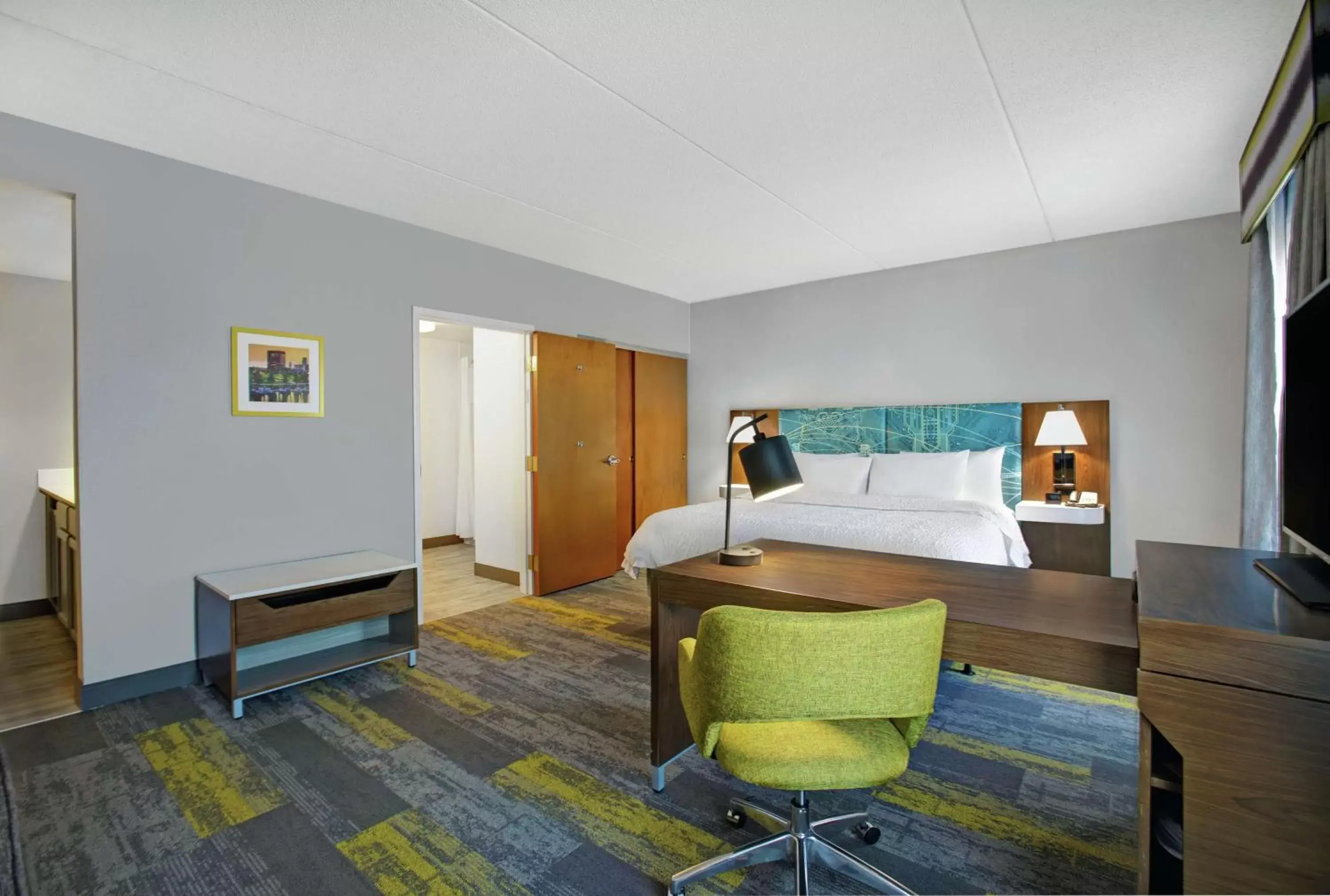 Bedroom, Seating Area in Hampton Inn & Suites Augusta West