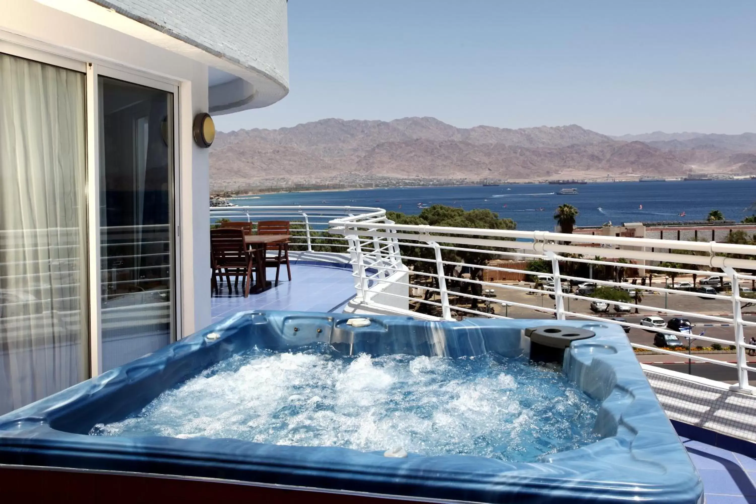 Caribbean Suite - 3 Room With Big Terrace+ Hot Tub + Kitchenette - 328 ft² in Club Hotel Eilat - All Suites Hotel Caribbean Suite - 3 Room With Big Terrace+ Hot Tub + Kitchenette - 328 ft² in Club Hotel Eilat - All Suites Hotel