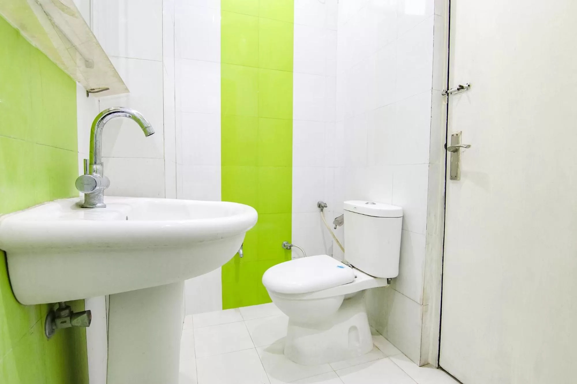 Bathroom in FabHotel Skaga