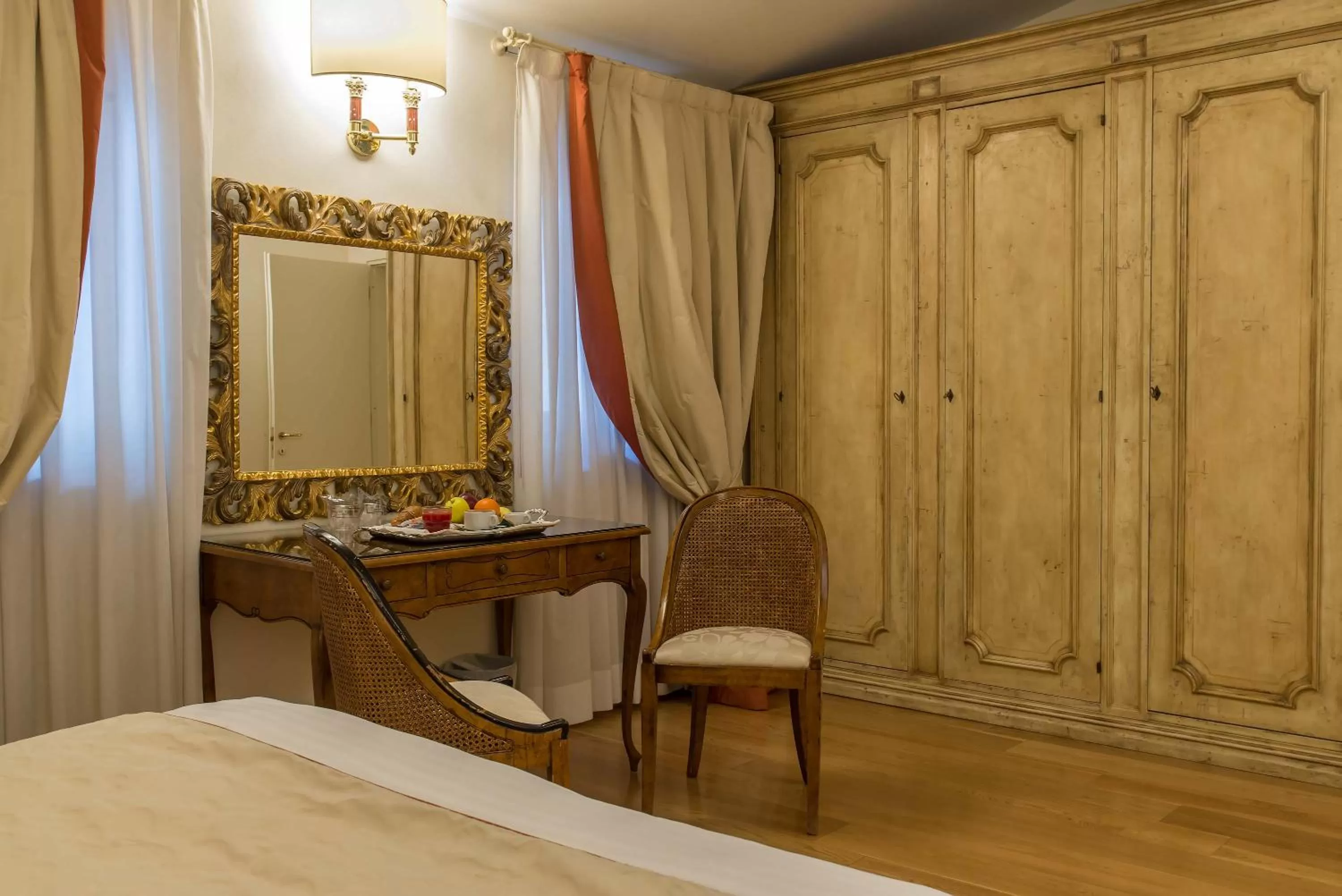 Photo of the whole room, Bed in Hotel Atlantic Palace