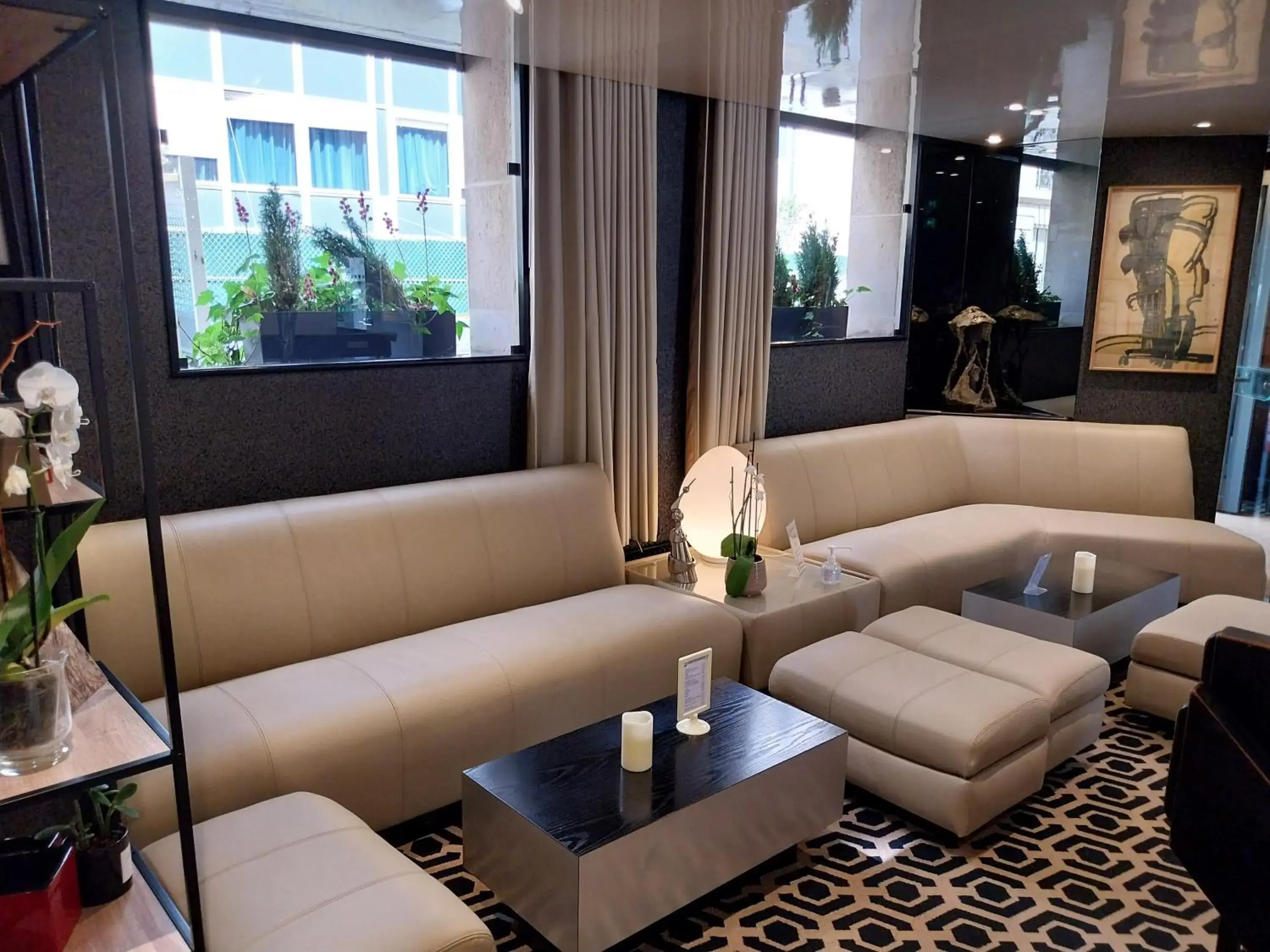 Lobby or reception, Seating Area in HOTEL ALISON