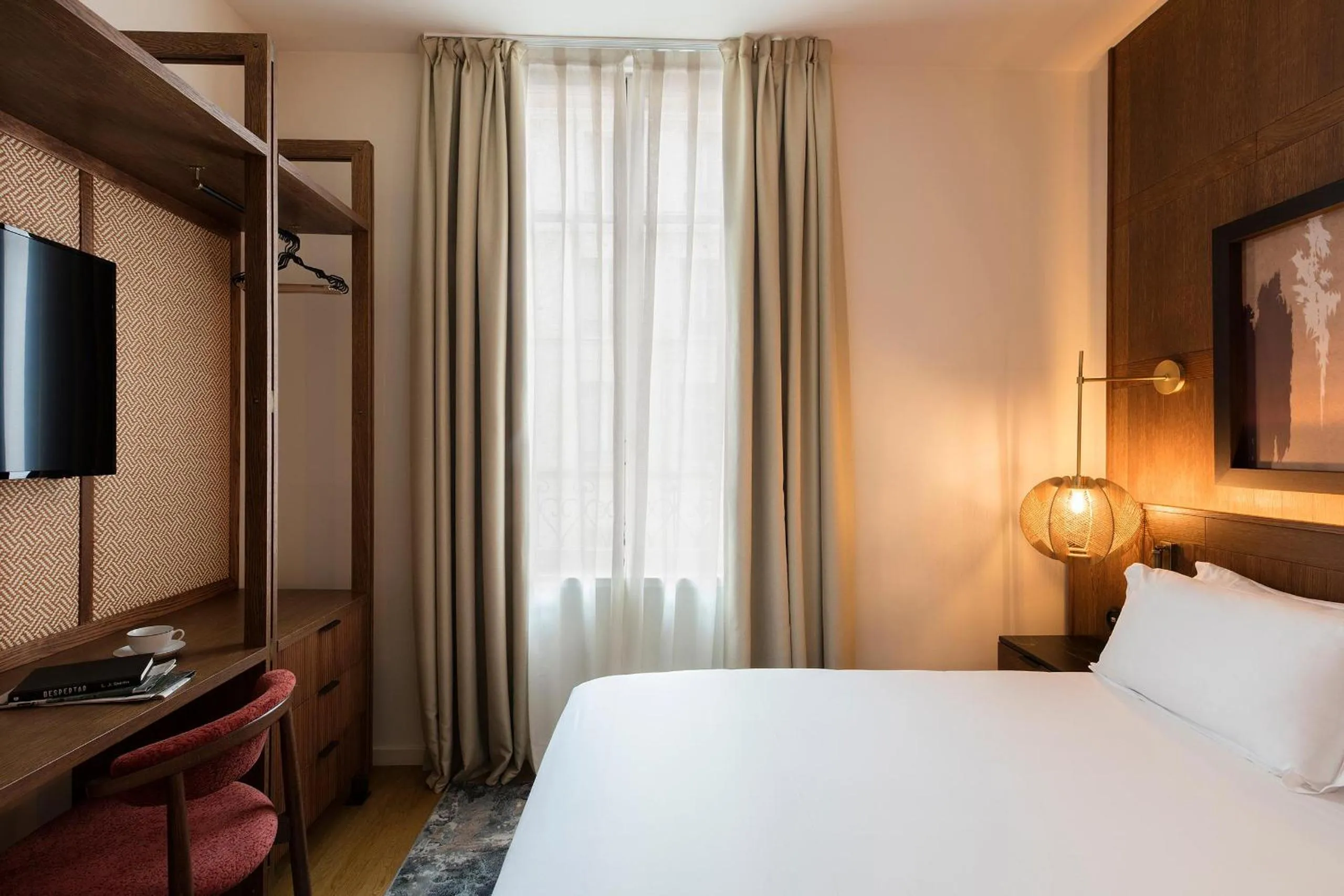 Standard Double or Twin Room in Hotel Pulitzer Paris
