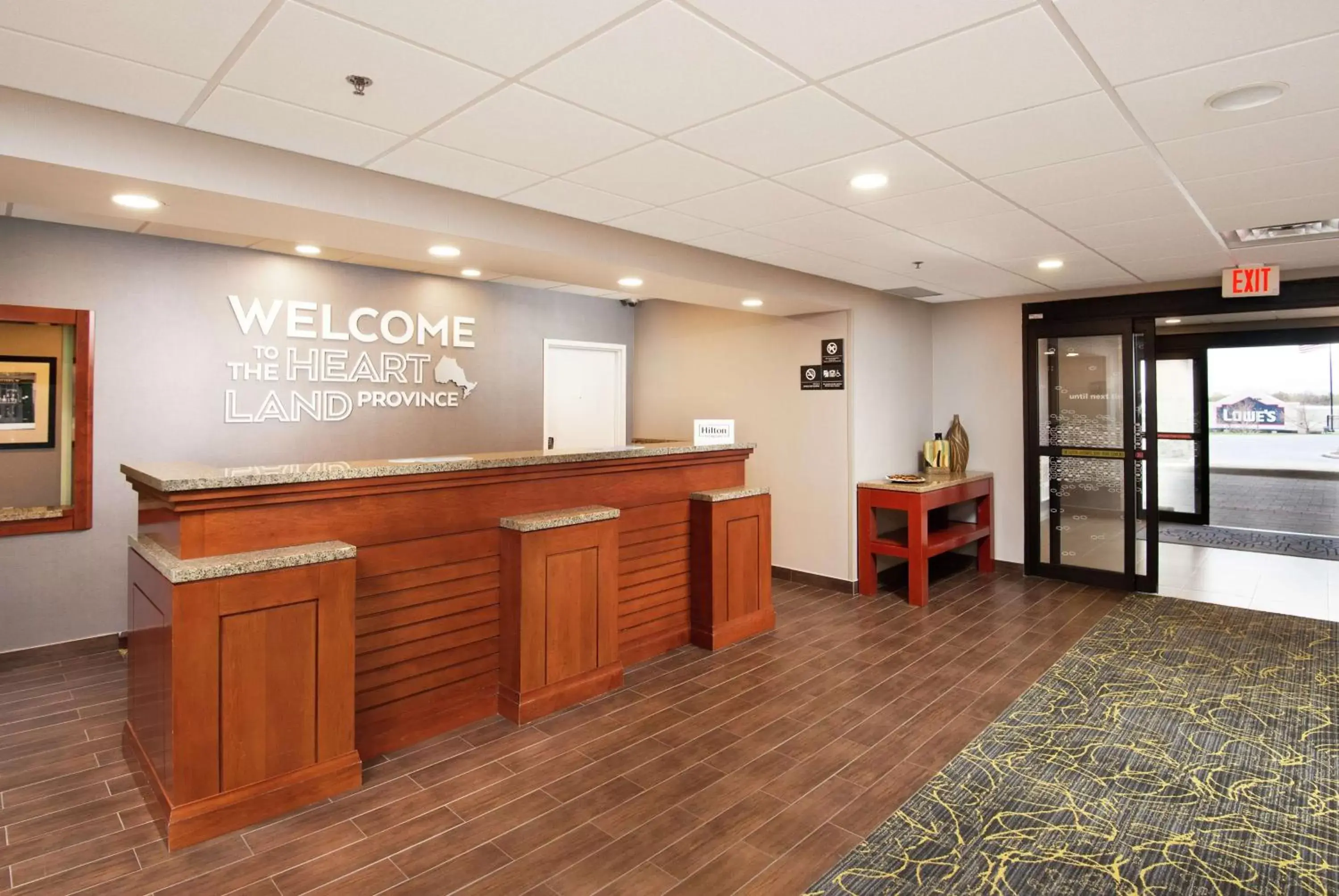 Lobby or reception in Hampton Inn & Suites by Hilton Barrie Lobby or reception in Hampton Inn & Suites by Hilton Barrie